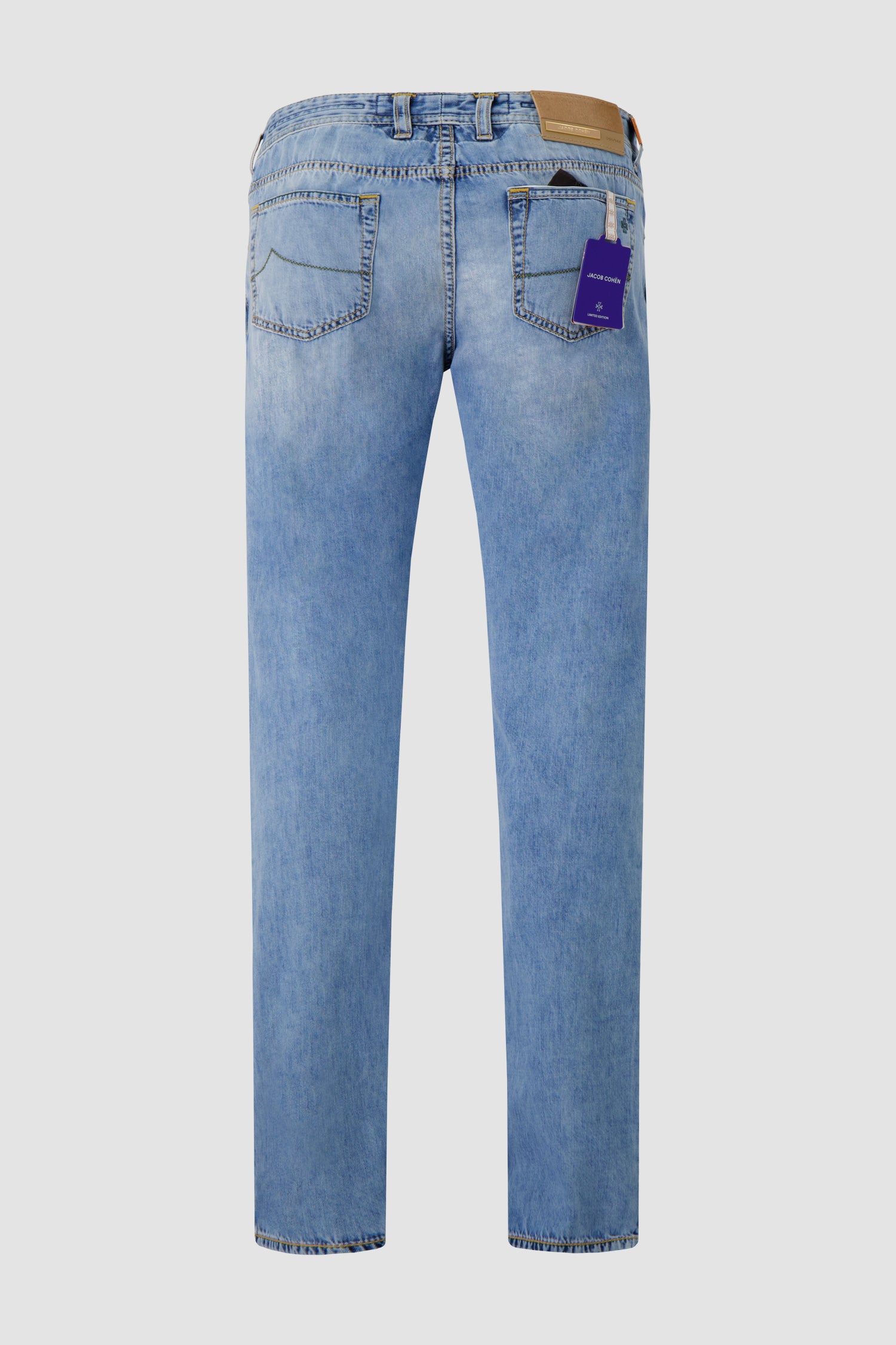 Jacob Cohen Bard Limited Edition Jeans for Men - Premium Denim Pants with Stretch Fit | Perfect for Casual Wear, Night Out & Street Style Fashion