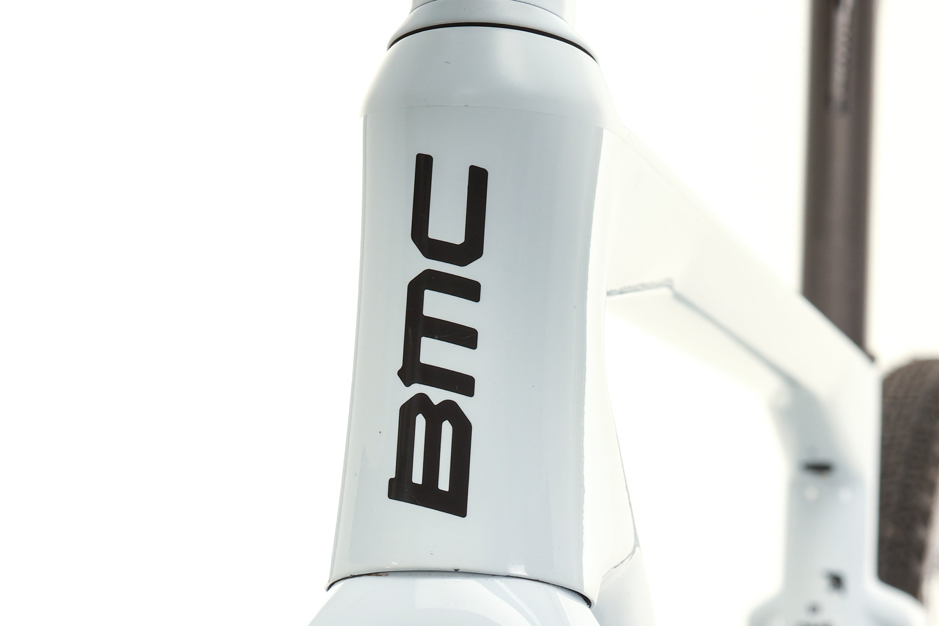 BMC Kaius 01 ONE Gravel Bike 2023 - 54cm Carbon Frame, Lightweight & Durable for Off-Road Adventures | Perfect for Trail Riding, Commuting & Bikepacking