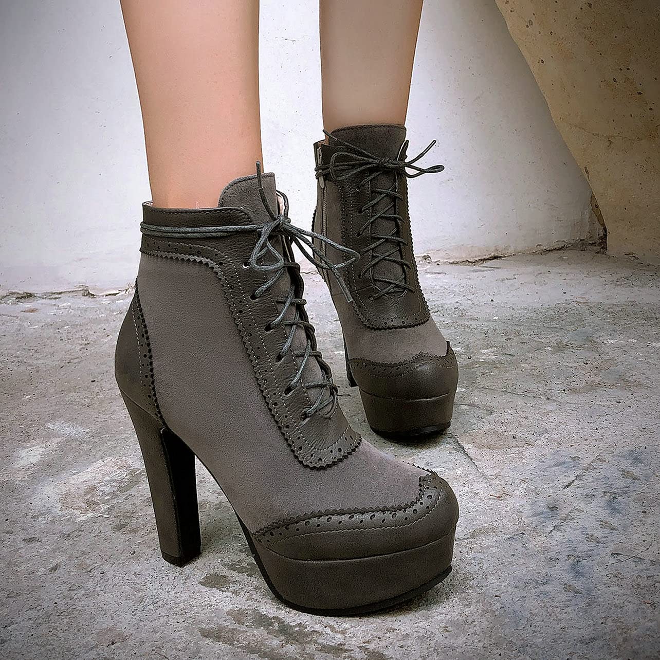 Women's Chunky Block Heel Ankle Boots - Lace Up & Zipper Vintage Dress Booties for Casual Outfits, Office Wear & Night Out