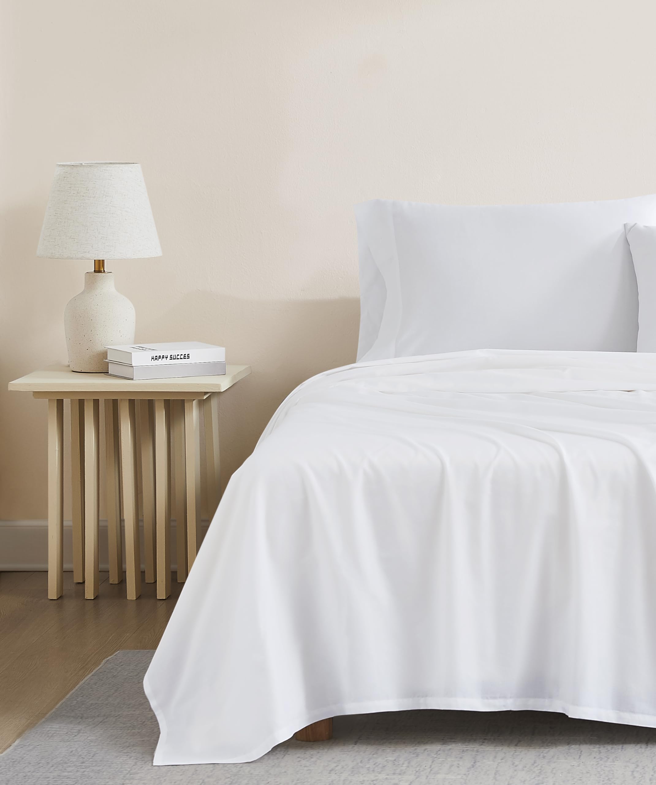 Luxury 100% Organic Cotton 4-Piece Queen Sheet Set - 144 Thread Count, Breathable & Soft, Arctic White - Perfect for Master Bedroom, Guest Room & Airbnb
