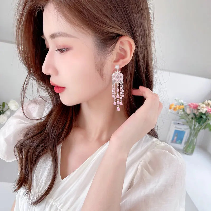 Sparkling Crystal Cubic Zirconia Waterdrop Bridal Earrings - Elegant Wedding Jewelry for Brides, Bridesmaids & Formal Events - Perfect for Weddings, Banquets & Special Occasions