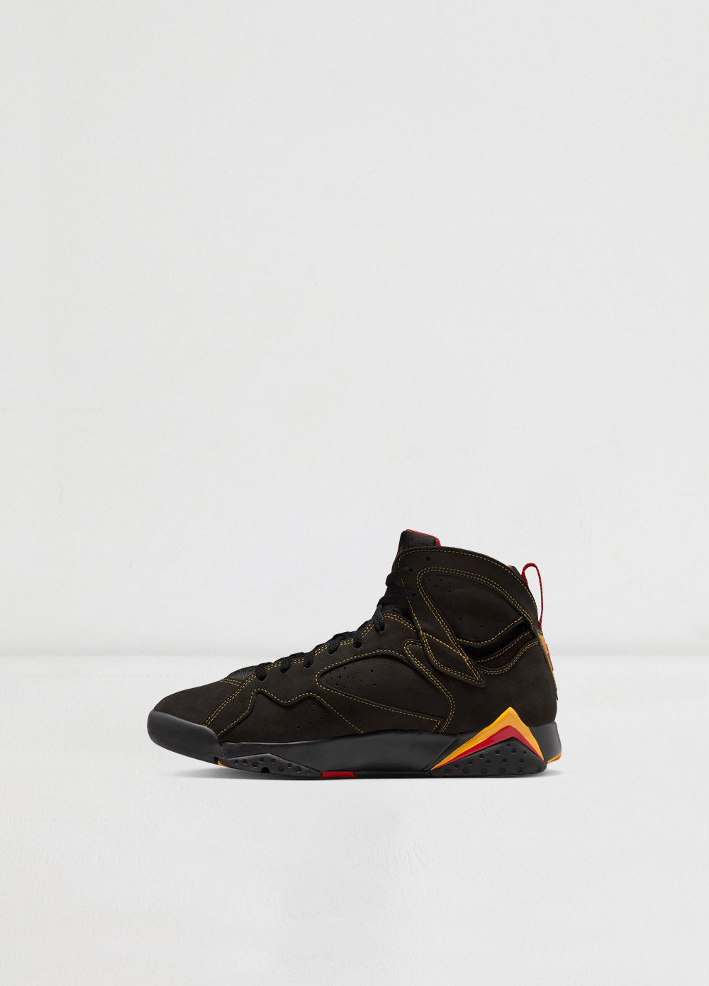 Air Jordan 7 Retro Sneakers for Men - Authentic Basketball Shoes with Premium Leather - Perfect for Streetwear, Sports & Casual Wear