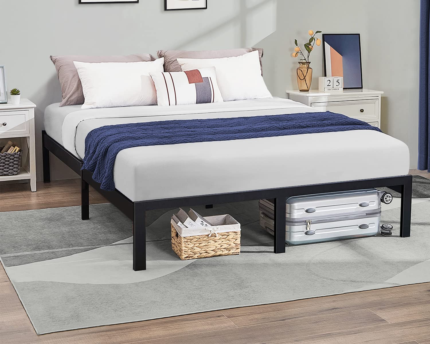 GreenForest Full Bed Frame - 5-Minute Easy Assembly Metal Platform Bed Base with Heavy Duty Steel Slats | Super Sturdy Mattress Foundation (No Box Spring Needed) | Perfect for Apartments, Dorms & Guest Rooms