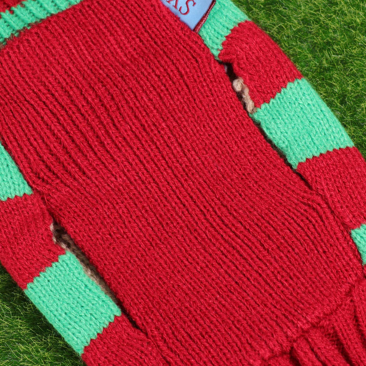 Baluue Christmas Pet Sweater - Cozy Santa Claus Costume for Dogs & Cats - Festive Holiday Winter Clothes for Pet Parties & Family Gatherings - Red Pet Apparel for Christmas Photos & Indoor Celebrations