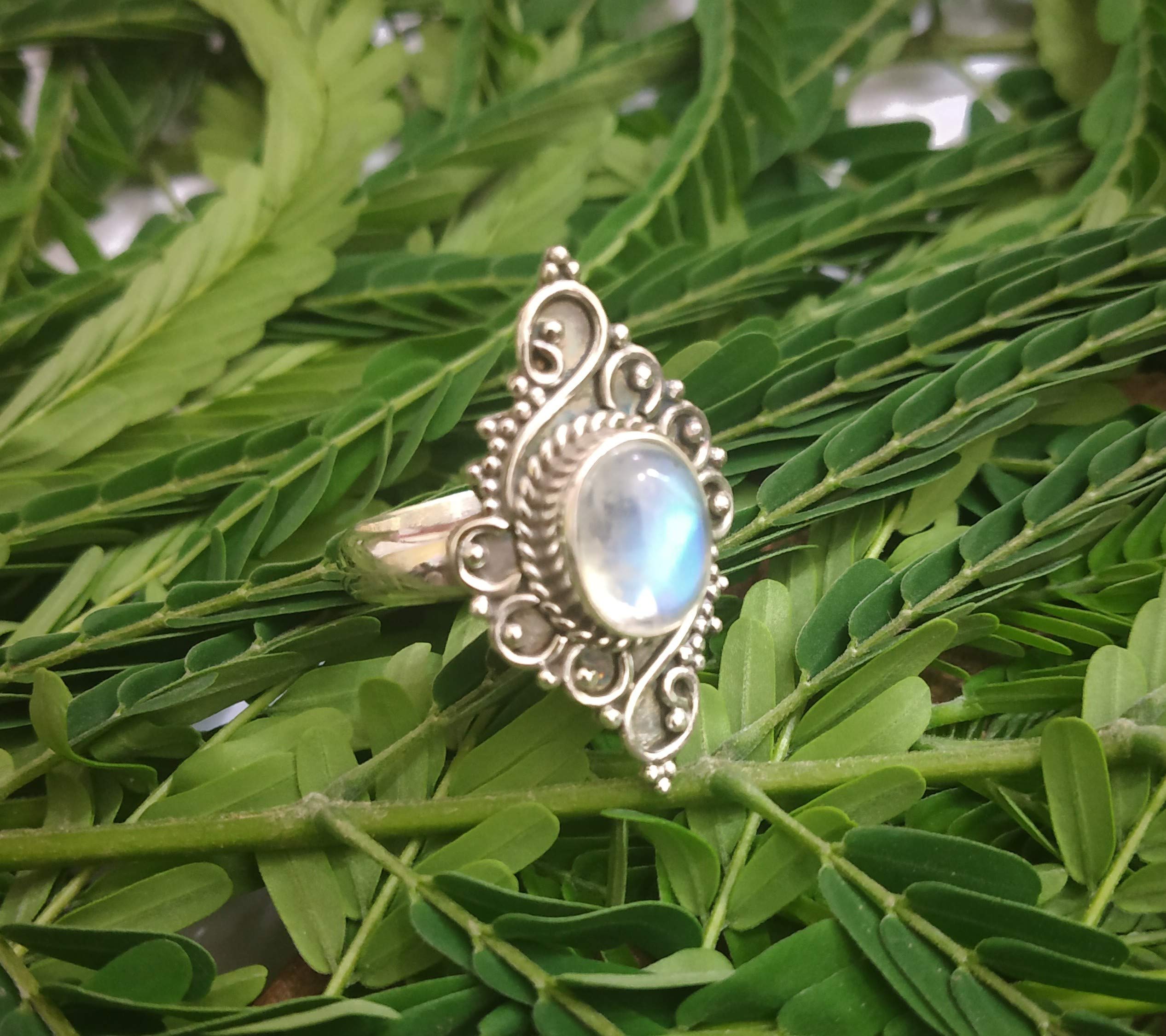 Rainbow Moonstone Sterling Silver Ring – Vintage Boho Promise, Bridal & Engagement Ring – Unique June Birthstone Jewelry – Perfect Gift for Her – Ideal for Weddings, Anniversaries & Special Occasions