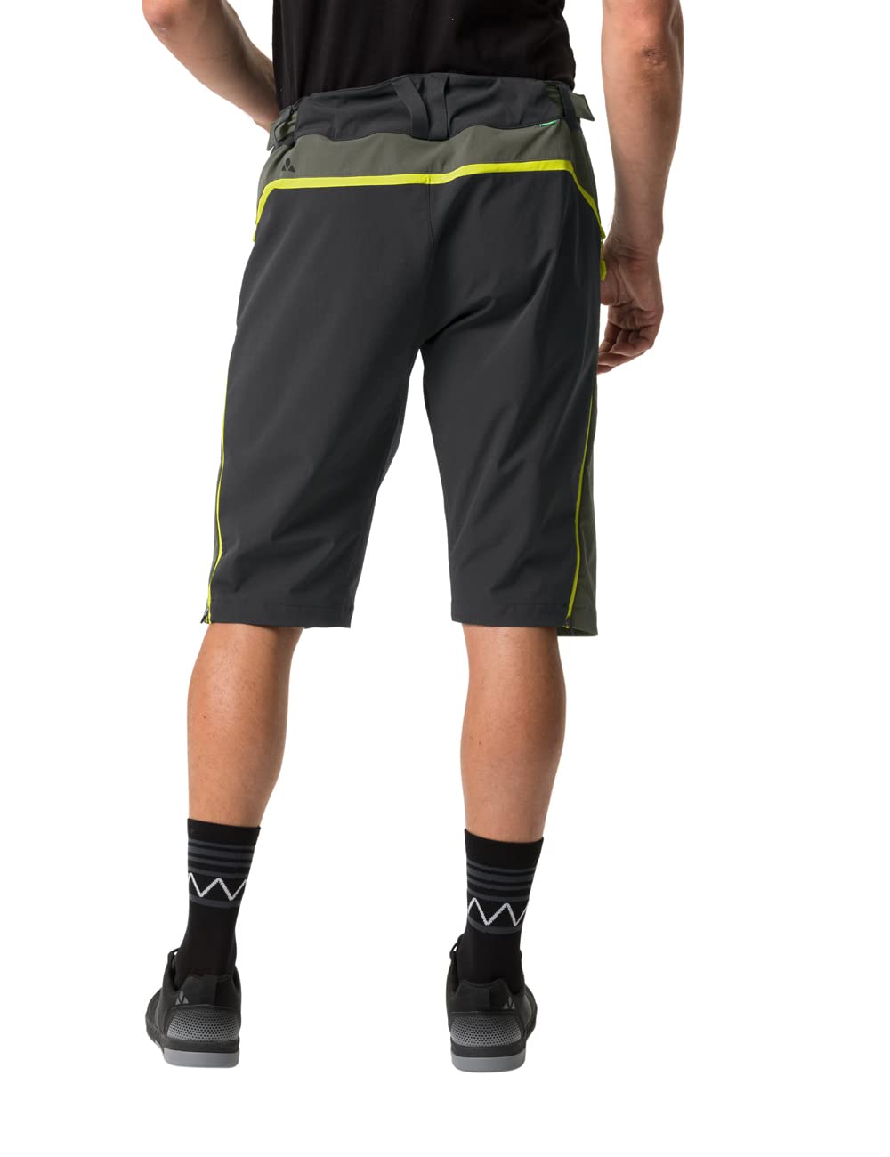 VAUDE Men's Moab Hiking Shorts - Lightweight Quick-Dry Outdoor Adventure Shorts for Men - Perfect for Hiking, Camping & Travel