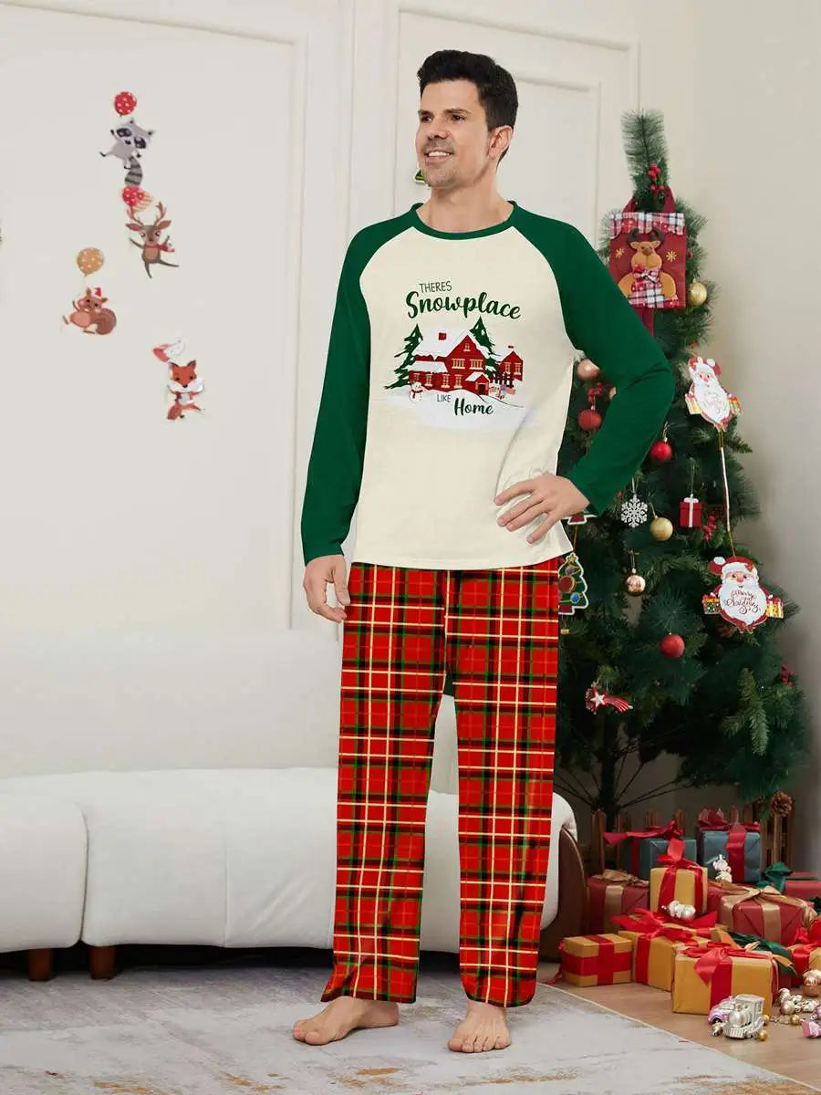 Printed Christmas Matching Family Pajamas Set - Cozy Holiday Pjs for Family Photos & Festive Gatherings
