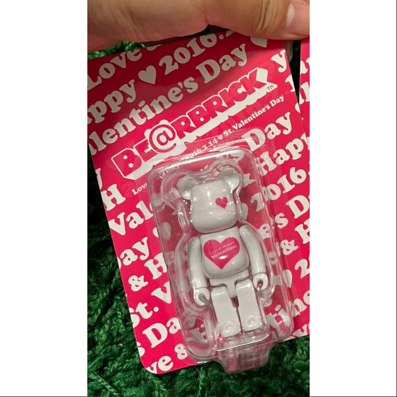 Limited Edition Medicom Be@rbrick 2016 LOVE & HAPPY Valentine 100% Collectible Figure - Perfect for Valentine's Day Gifts, Anime Collections & Home Decor