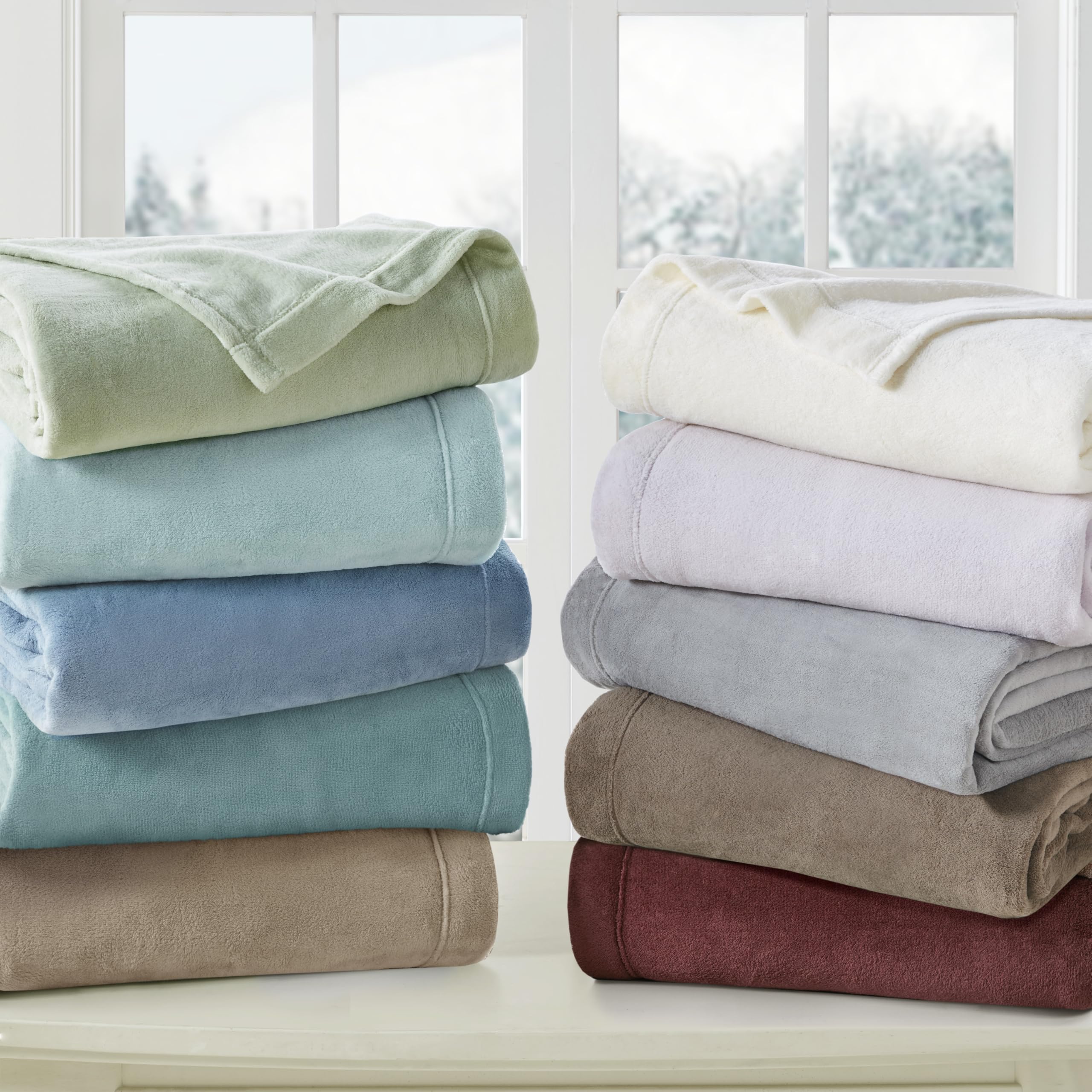 True North by Sleep Philosophy 4-Piece Plush Sheet Set - Queen Size, Solid Grey, Ultra Soft & Warm Bedding, Deep Pocket Fits 16
