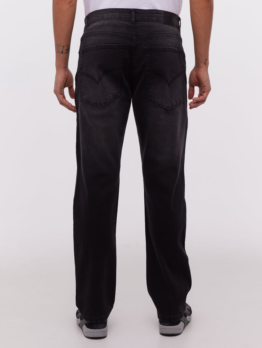 Stuart Straight Leg Jeans for Women - High Waist Slim Fit Denim Pants - Casual & Office Wear - Perfect for Everyday Outfits and Work Attire