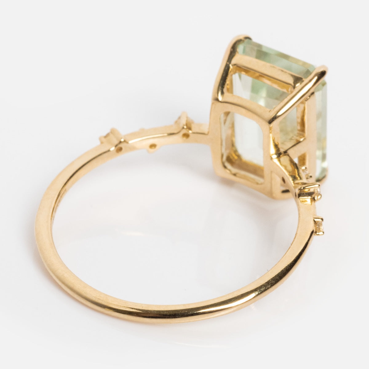 Solid Gold Dewdrop Green Amethyst Statement Ring - Elegant Jewelry for Women, Perfect for Parties, Weddings & Special Occasions