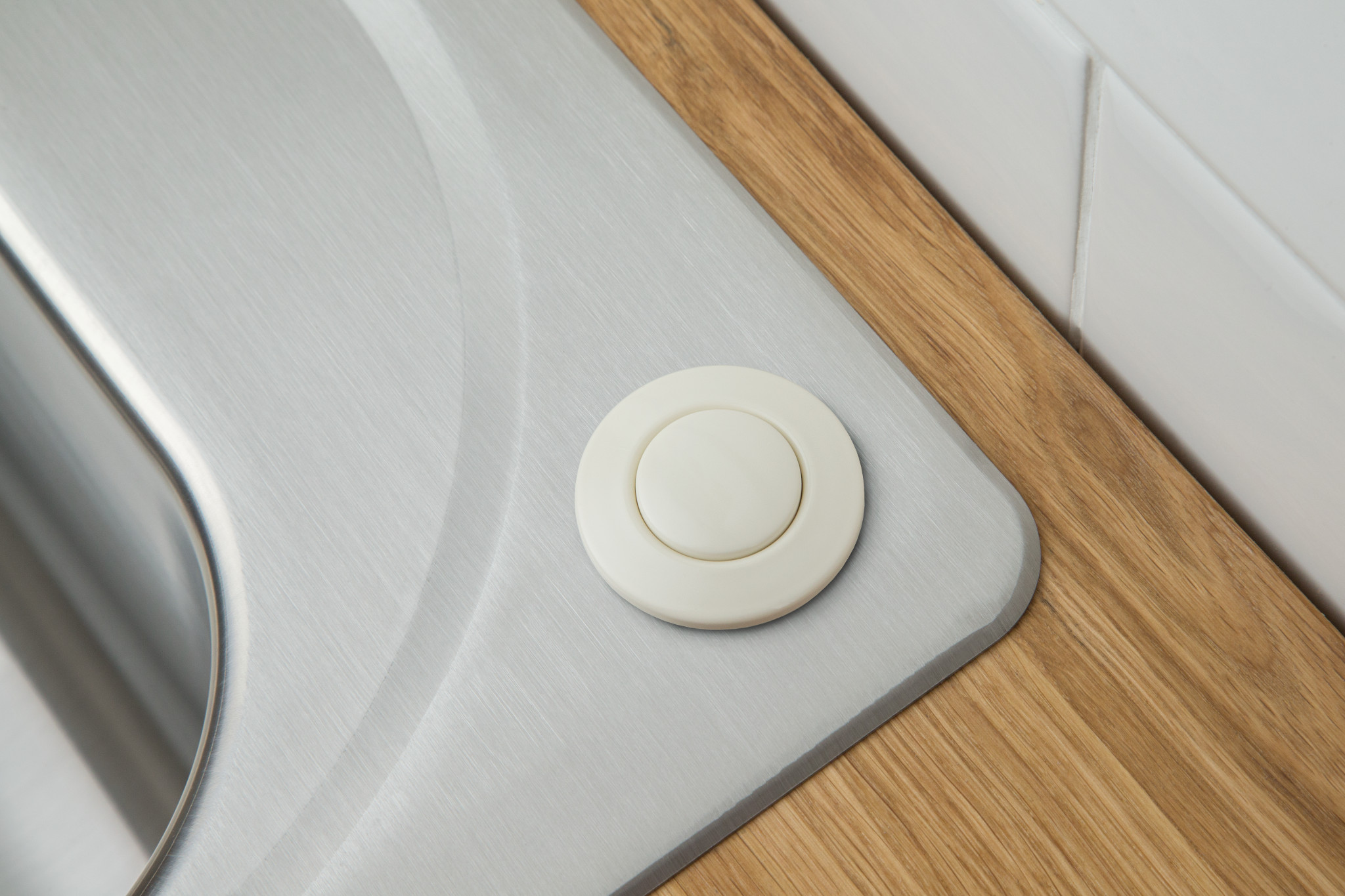 Chrome Disposal Air Switch Button - Heavy Duty Metal Push Button for Garbage Disposal, Kitchen Sink, and Home Use - Perfect for Easy Waste Disposal and Modern Kitchen Upgrades