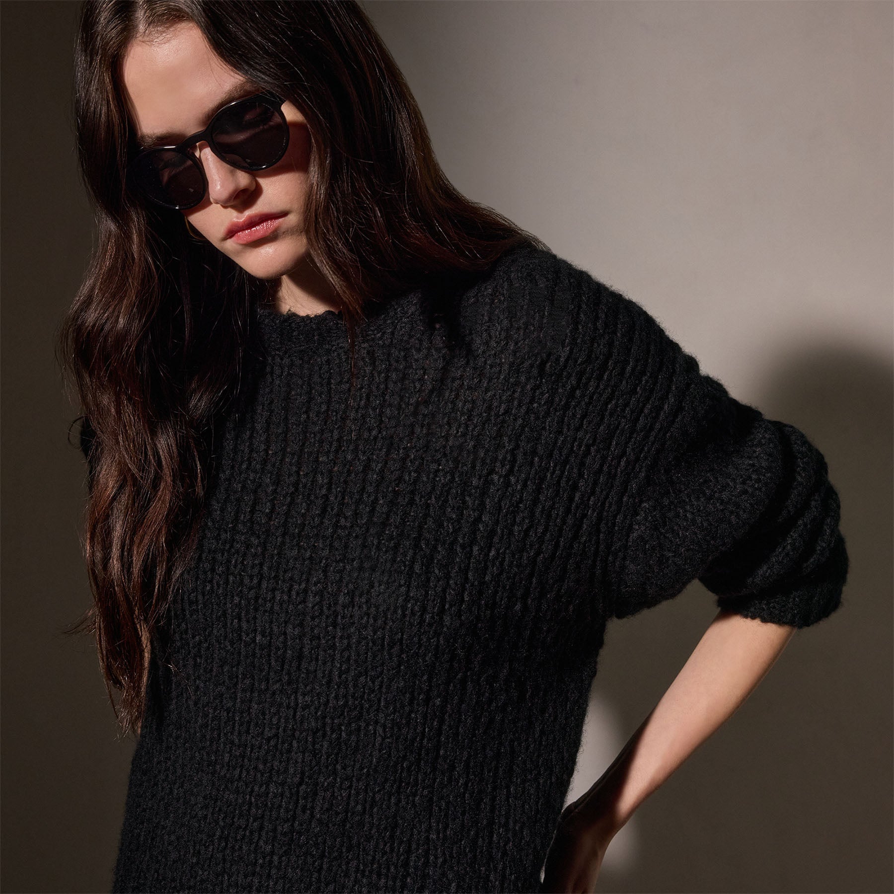 Premium Cashmere Blend Knit Crew Neck Sweater - Soft & Warm Winter Pullover for Women & Men (Black) | Perfect for Office, Travel & Casual Outfits