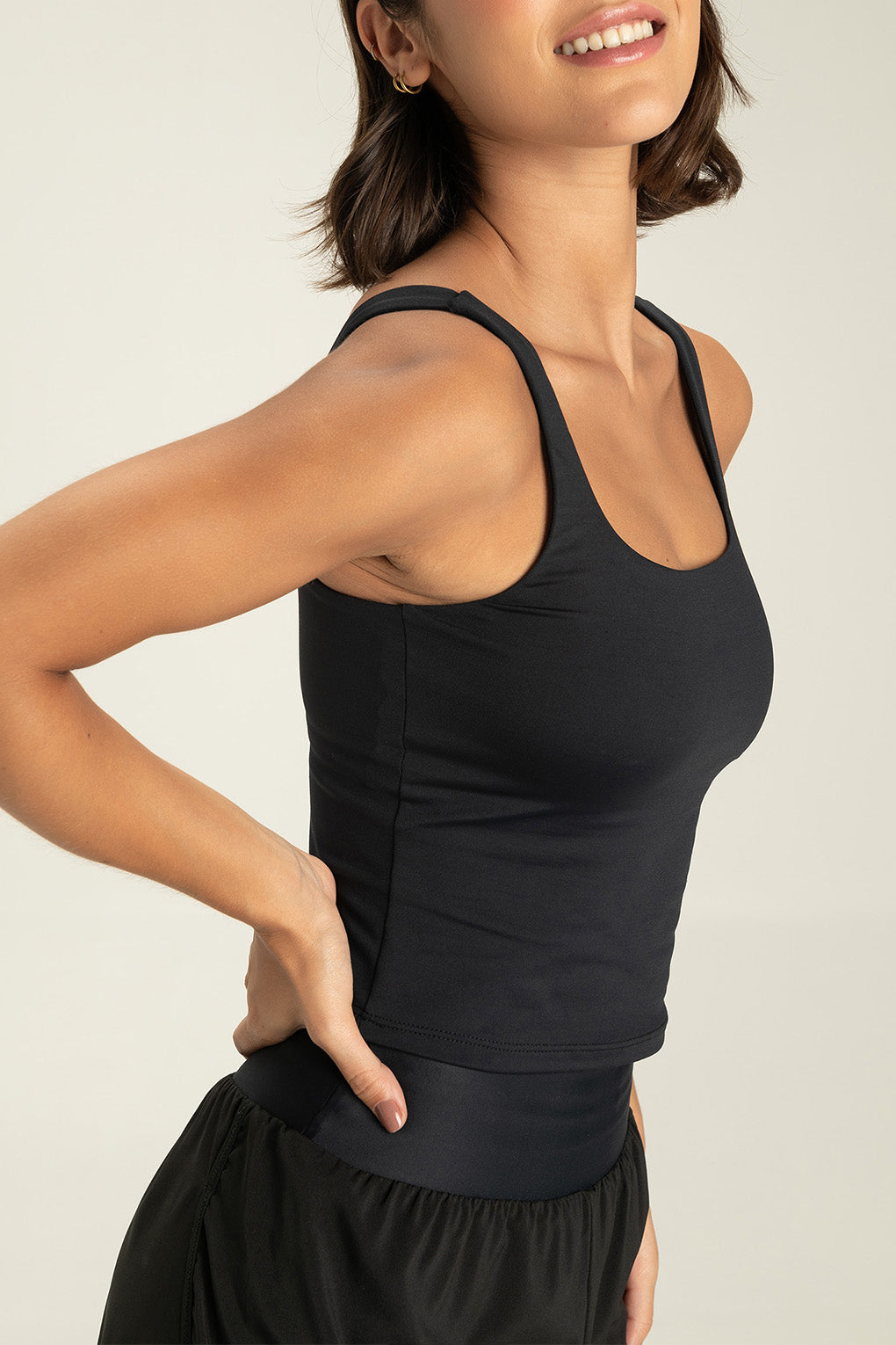 Move Tank Top 450912 - Women's Breathable Workout Shirt for Yoga, Running & Gym - Lightweight Athletic Performance Top