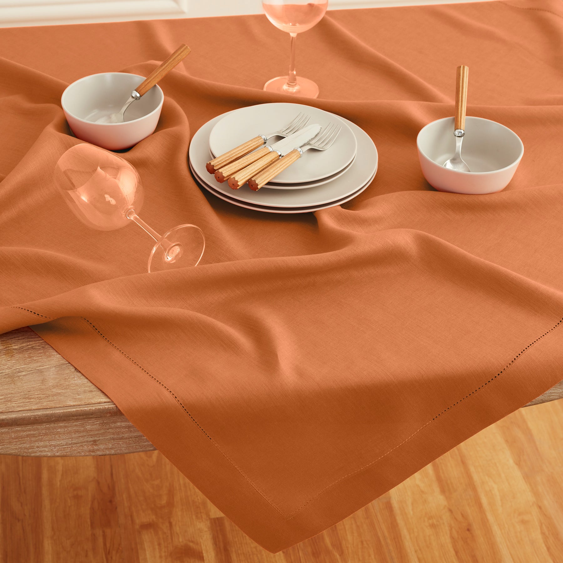 Classic Hemstitch Table Throw - Elegant Linen Table Runner for Dining Room Decor, Wedding & Holiday Table Settings