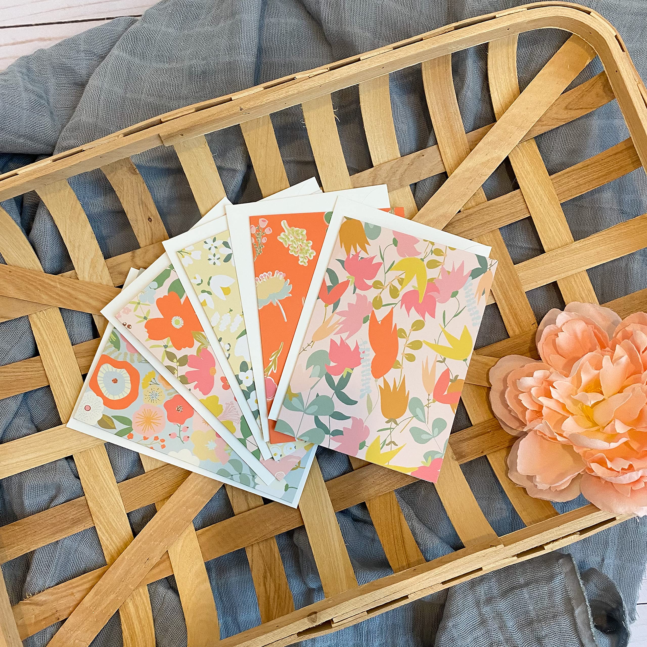 Handmade Greeting Cards Set of 5 - Blank Inside Floral Design for Birthdays, Weddings & Thank You Notes - Perfect for DIY Crafting & Special Occasions