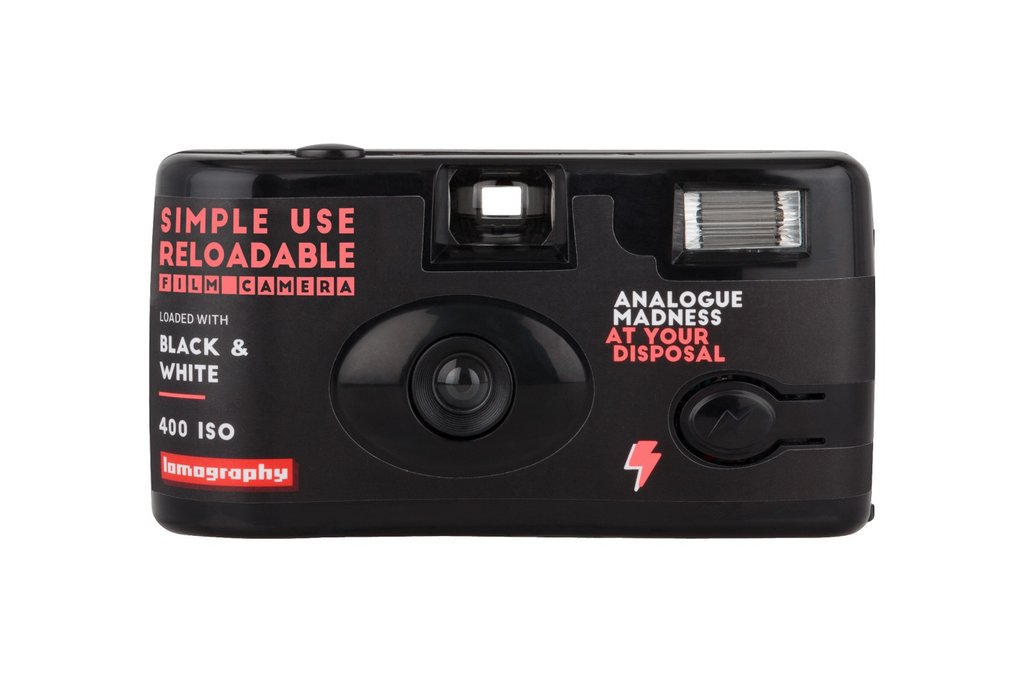 Lomography Black & White 400 Simple Use Film Camera | 35mm Disposable Camera for Street Photography & Travel | Perfect for Beginners & Vintage Film Lovers