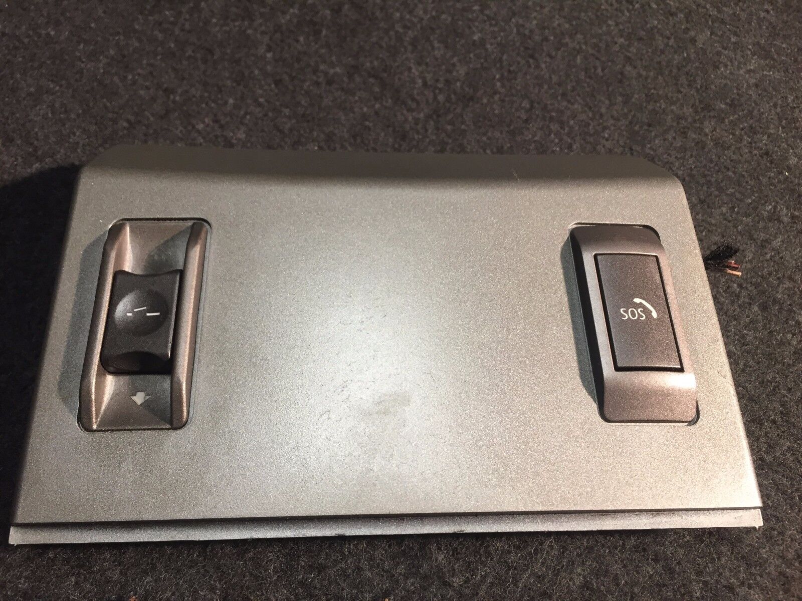 2002-2005 BMW 745i E65 SOS & Sunroof Switch with Trim OEM 7 012 196 - Replacement Part for Emergency & Roof Control | Perfect for DIY Car Repairs & Maintenance