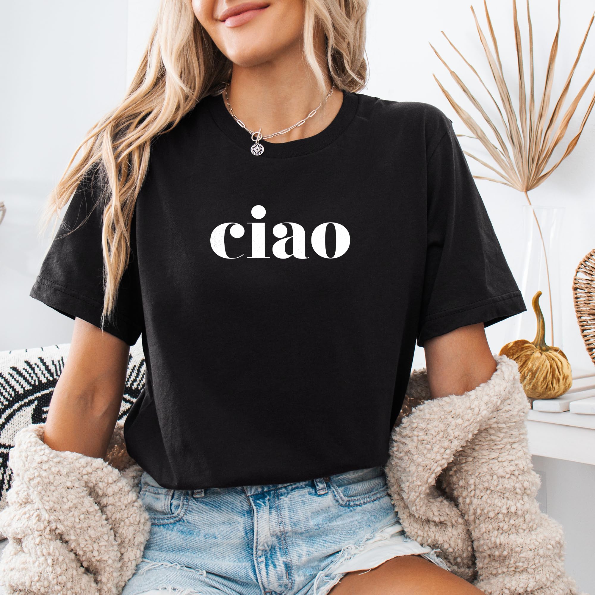 Ciao T-Shirt - Italian Hello Shirt - Softstyle Unisex Tee for Men & Women - Perfect for Travel, Gifts & Italian Culture Lovers