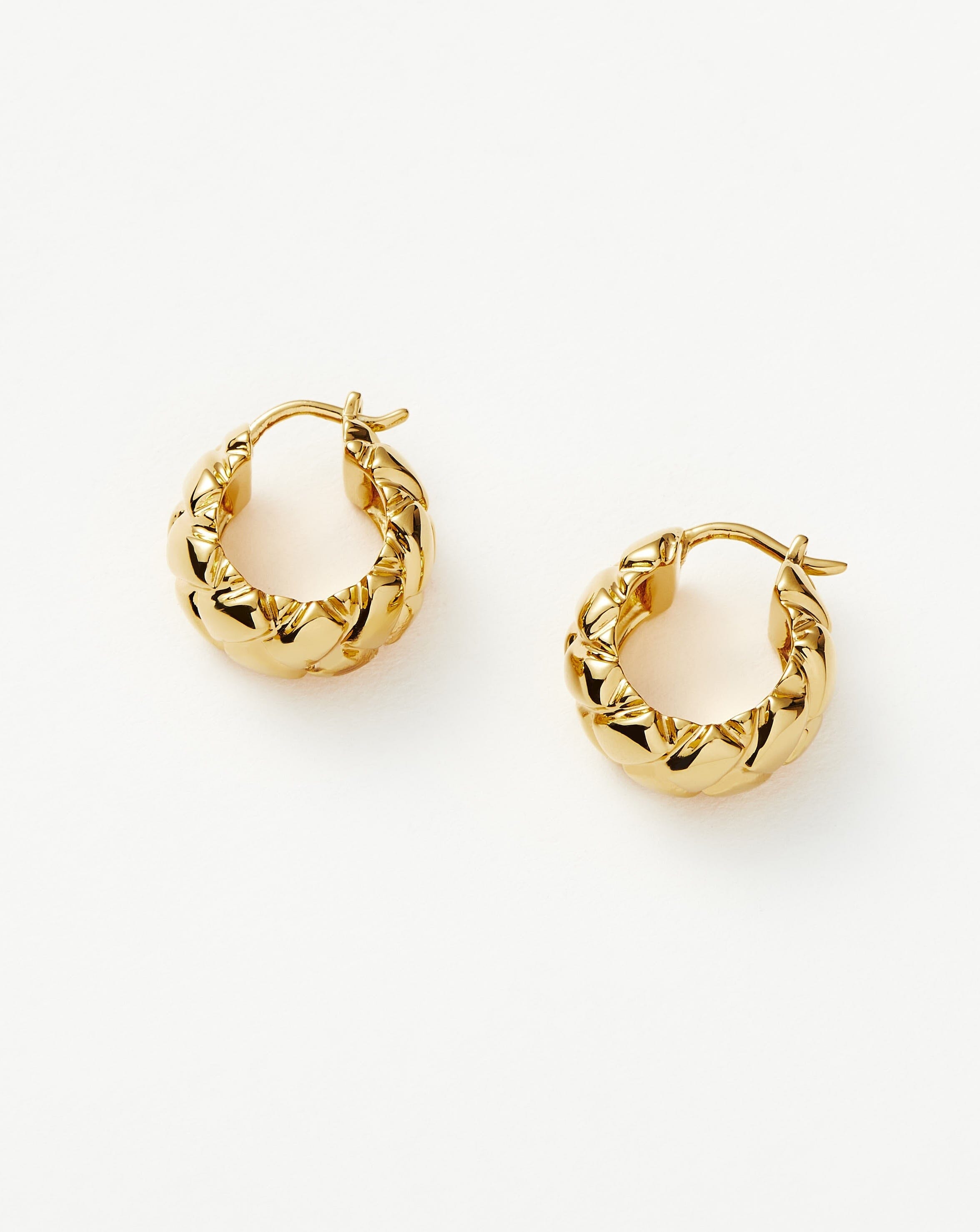 Lucy Williams Waffle Mini Hoop Earrings | 18k Gold Vermeil | Dainty & Elegant Jewelry for Women | Perfect for Everyday Wear, Date Night & Special Occasions