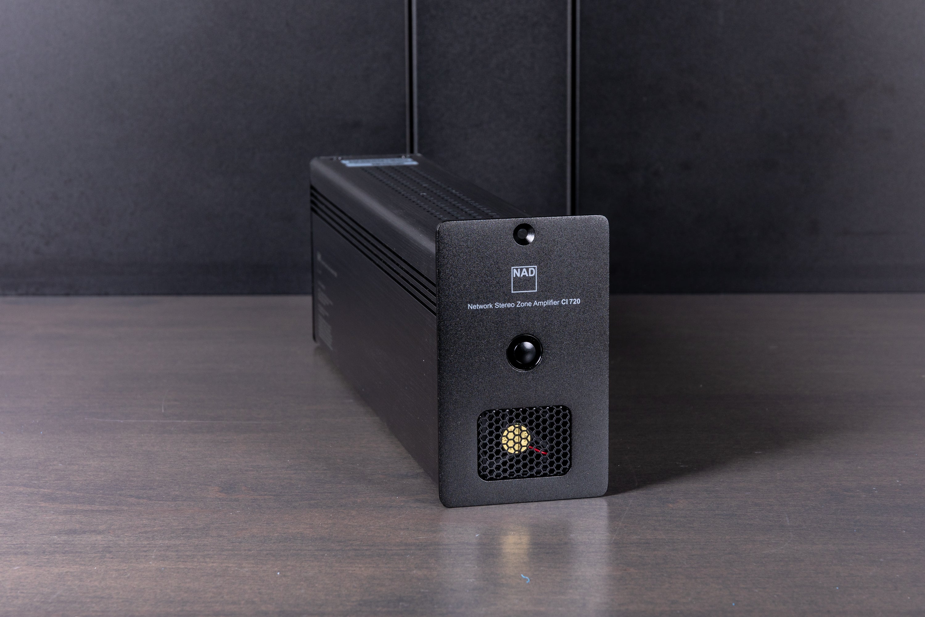 NAD CI 720 Premium Audio Processor - High-End Home Theater & Music Streaming Device for Audiophiles - Perfect for Home Cinema, Hi-Fi Systems & Multi-Room Audio Setups