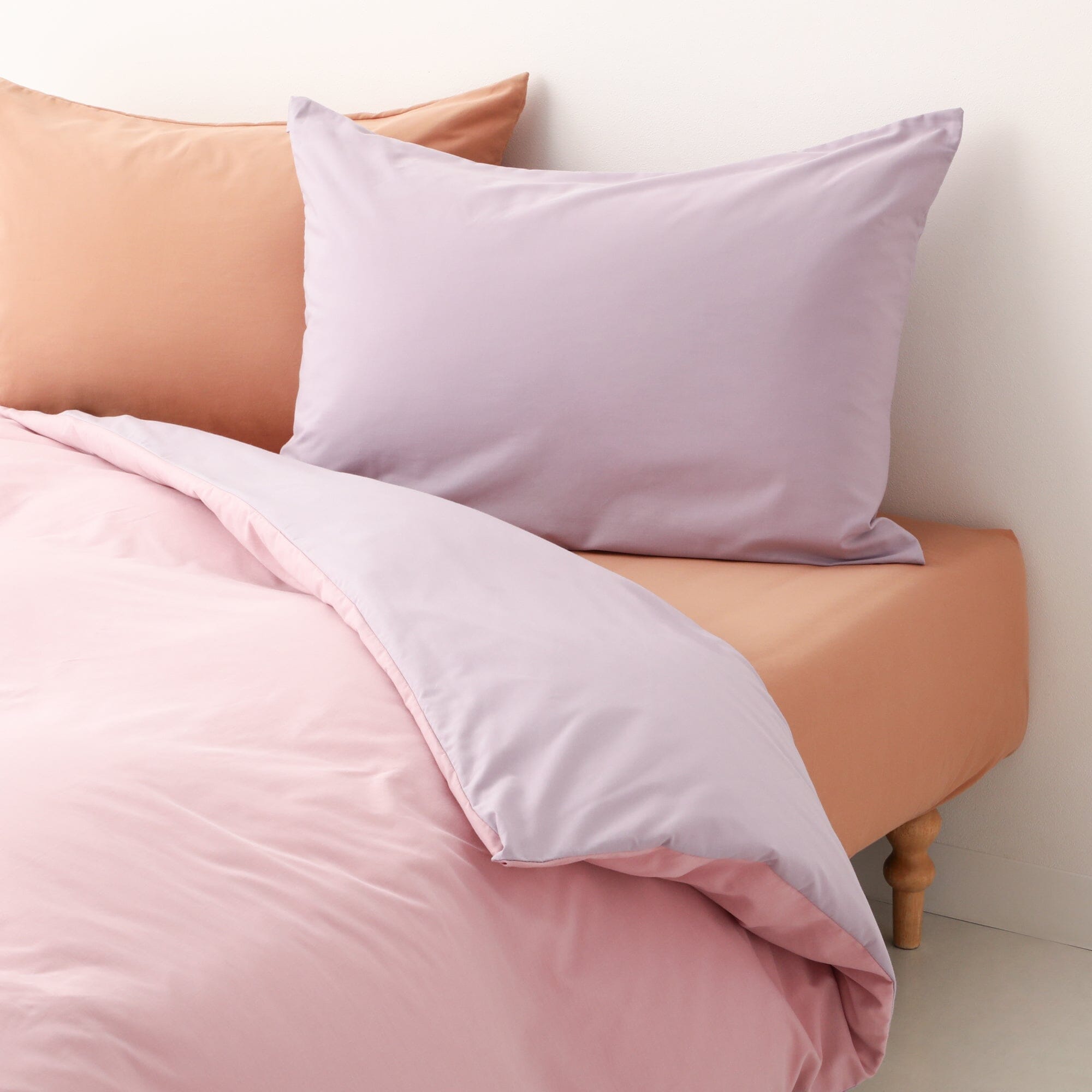 Vibrant Pink and Orange Double Bedding Cover Set - Soft & Stylish for Cozy Bedroom Decor