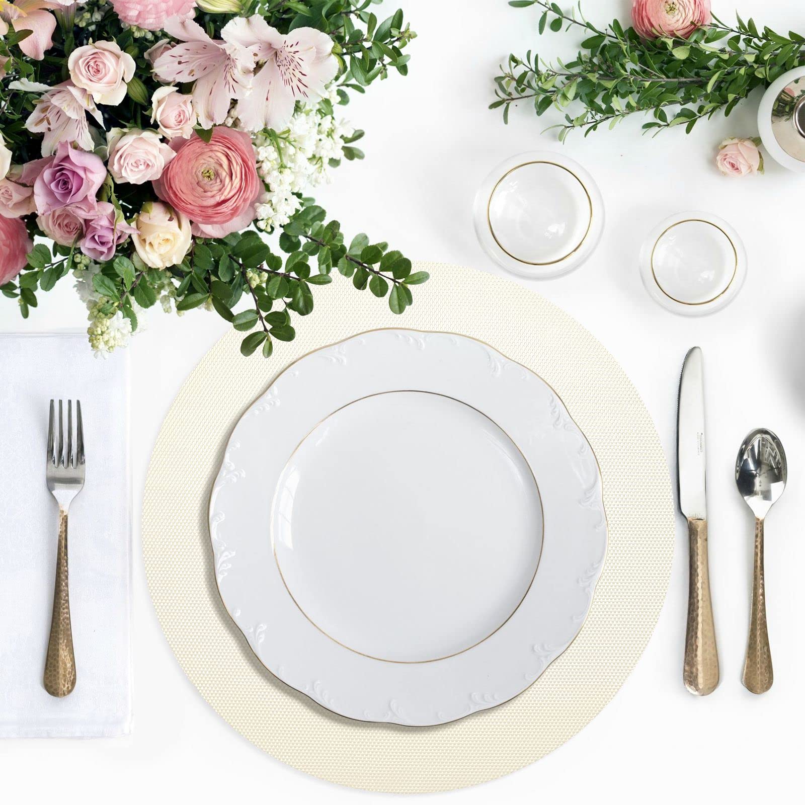 Beige Round Placemats Set of 4 - Washable & Heat Resistant Table Mats for Dining & Kitchen - Perfect for Indoor & Outdoor Use - Home Decor & Table Setting Accessories