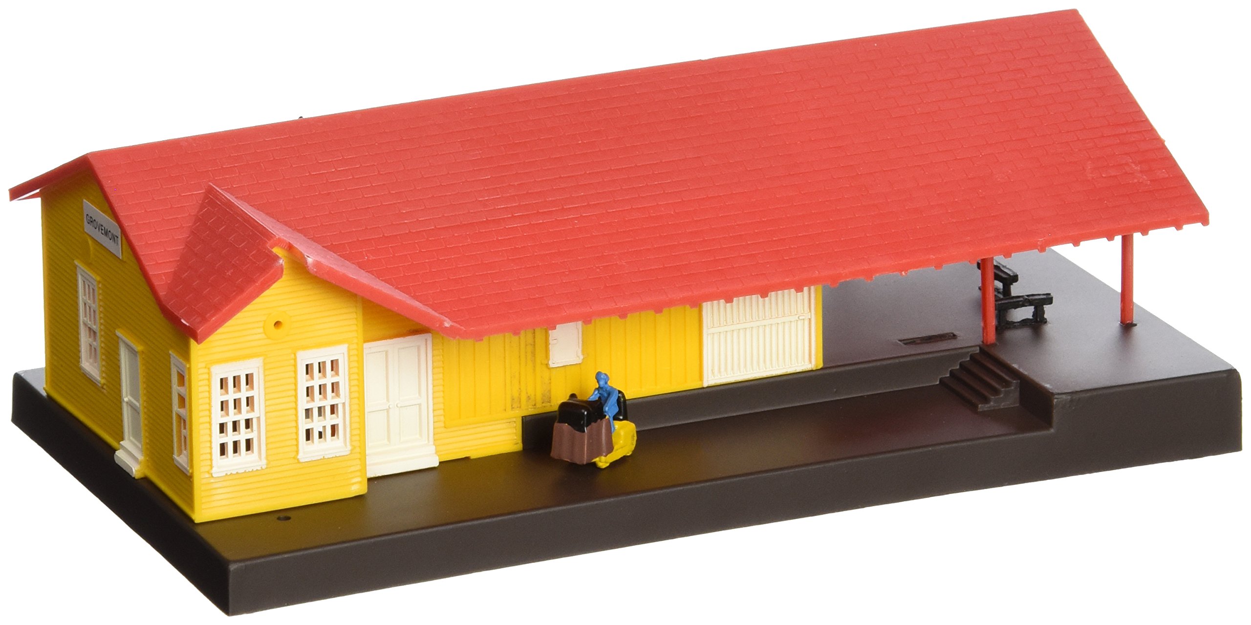 Bachmann Trains - PLASTICVILLE U.S.A. N Scale Freight Station Model Building - Realistic Miniature Train Accessory for Model Railroad Layouts & Dioramas