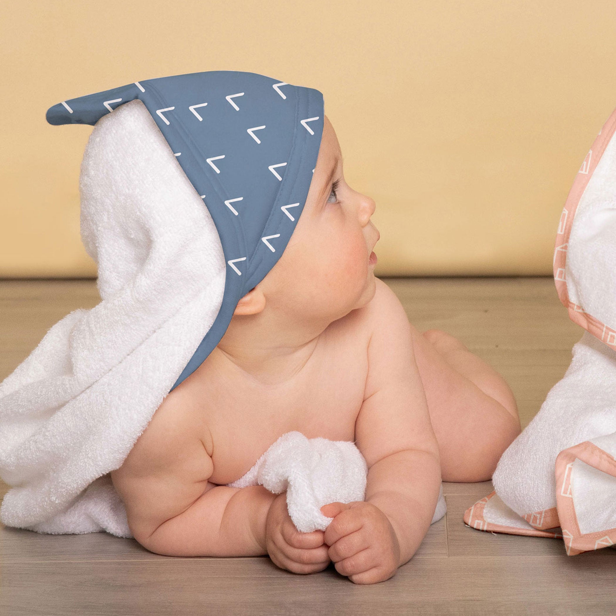 Nordic Style 2-Pack Hooded Towel Set - Soft & Absorbent for Adults & Kids, Grey & Denim - Perfect for Beach, Pool, Spa & Bath Time
