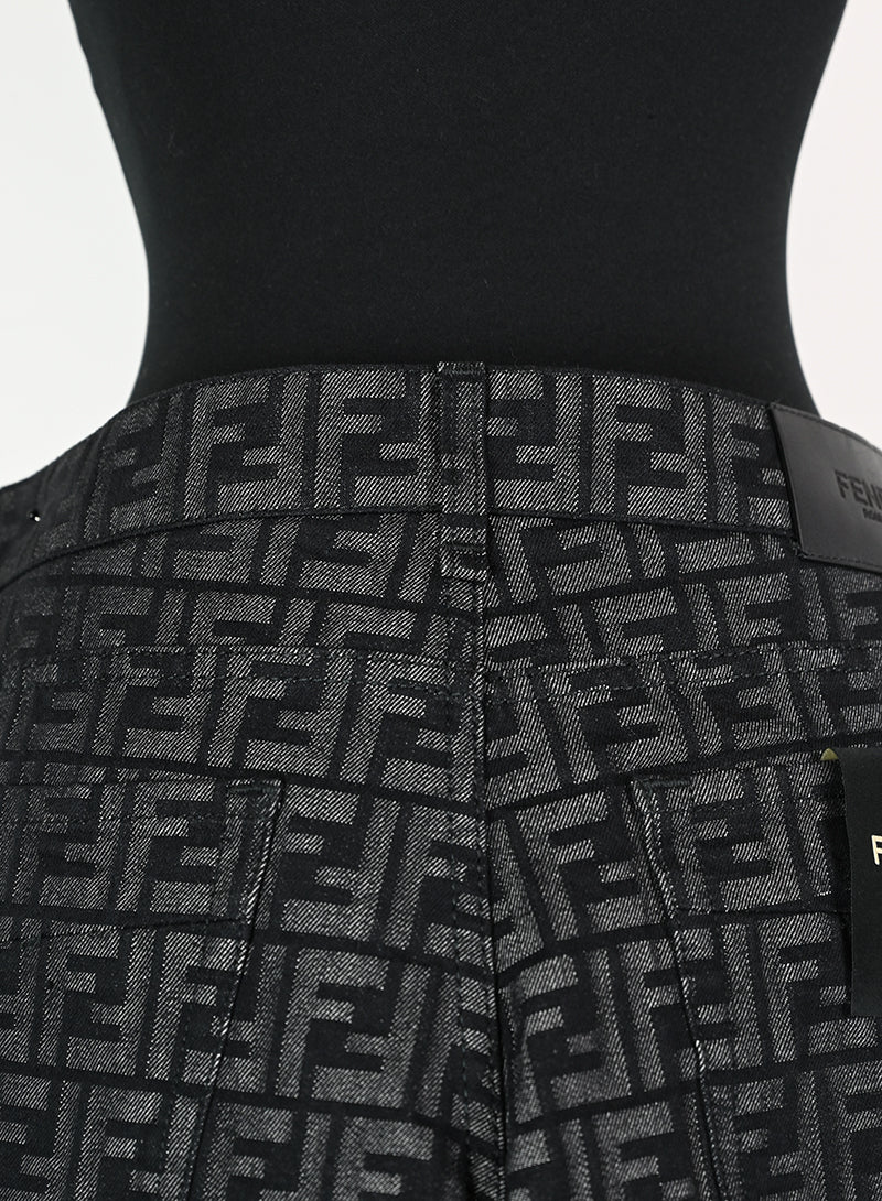 Fendi Zucca Gray and Black Jeans Size 46 - Stylish Designer Denim for Men | Perfect for Casual Outings and Nightlife