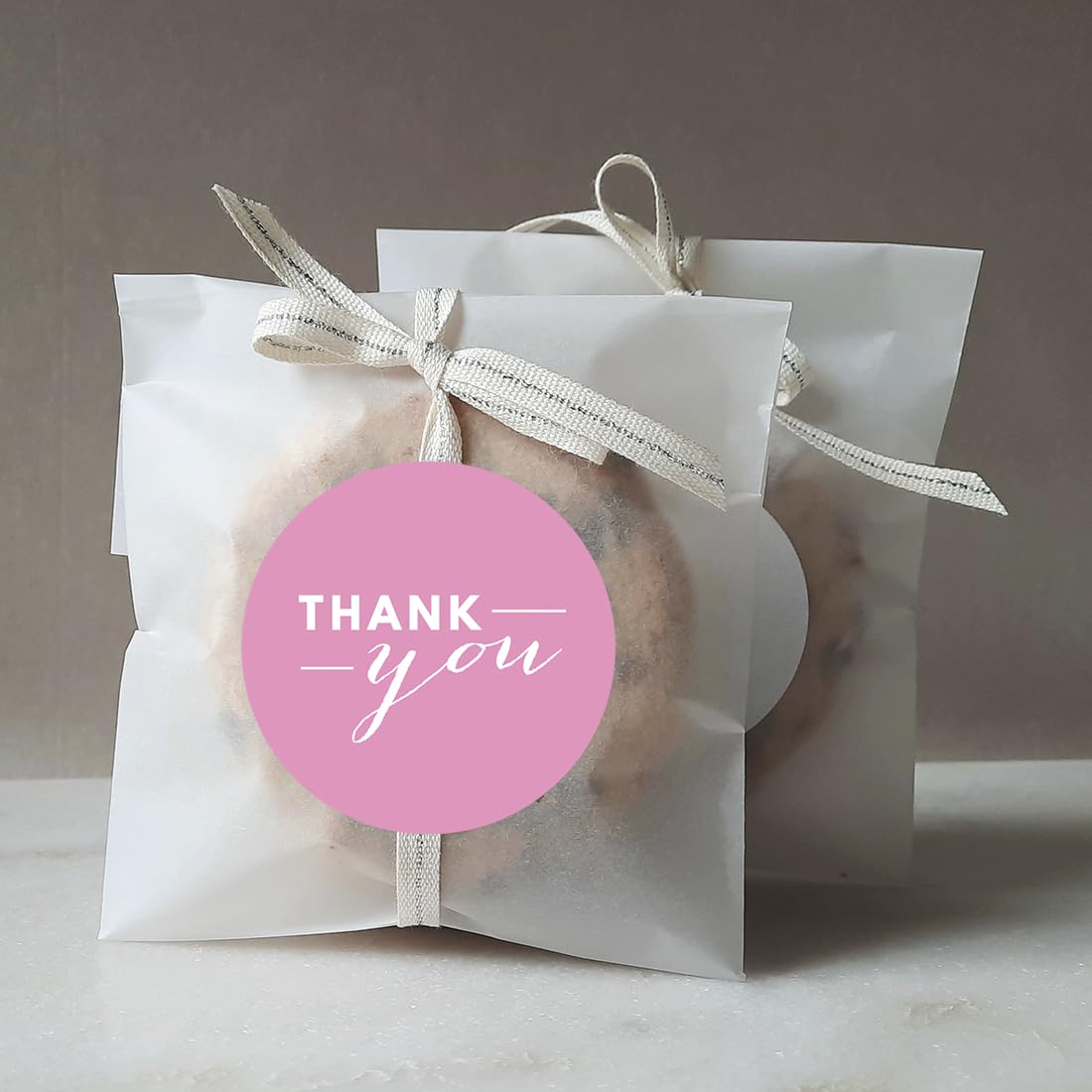 Andaz Press Circle Thank You Stickers - 40-Pack Pink Labels for Gift Wrapping, Party Favors & Craft Projects - Elegant Design for DIY, Scrapbooking & Event Decorations