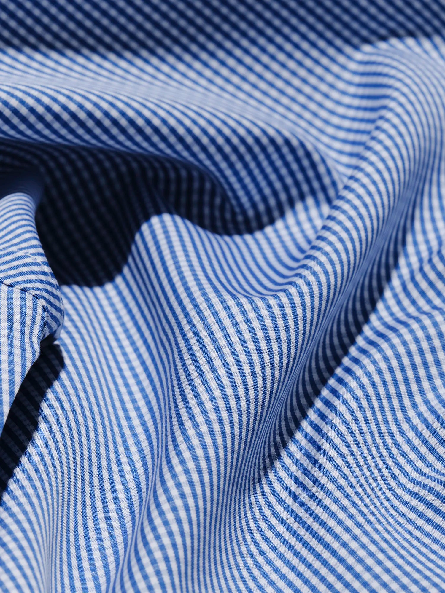 Men's Blue Checkered Poplin Dress Shirt - Classic Fit for Office, Business & Formal Occasions