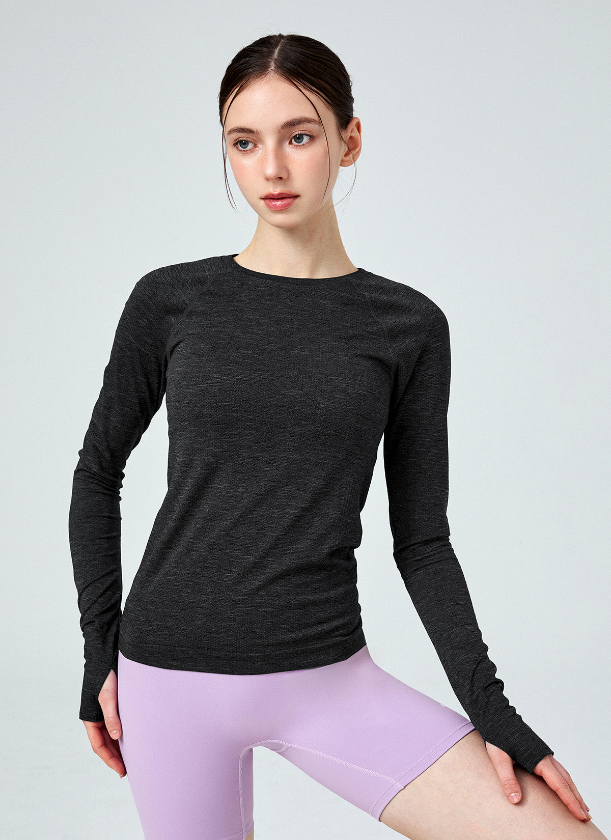 Breathable Mesh Seamless Long Sleeve Shirt with Finger Hole Design - Perfect for Yoga, Workouts & Outdoor Activities
