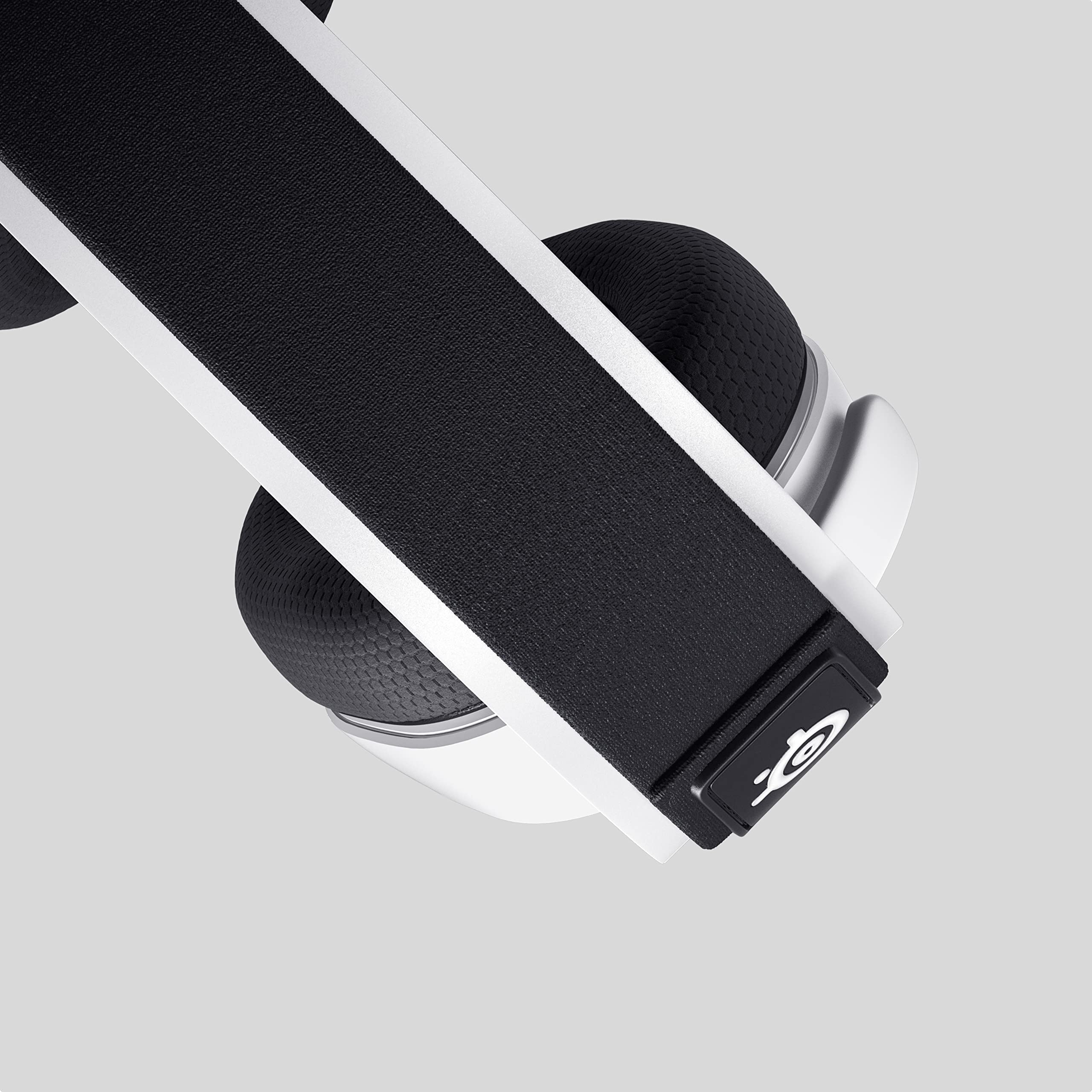 SteelSeries Arctis 7+ Wireless Gaming Headset - Lossless 2.4GHz Audio, 30-Hour Battery, USB-C Charging, 7.1 Surround Sound - Compatible with PC, PS5, PS4, Mac, Android & Nintendo Switch (White) - Perfect for Competitive Gaming, Streaming & Long Gaming Sessions