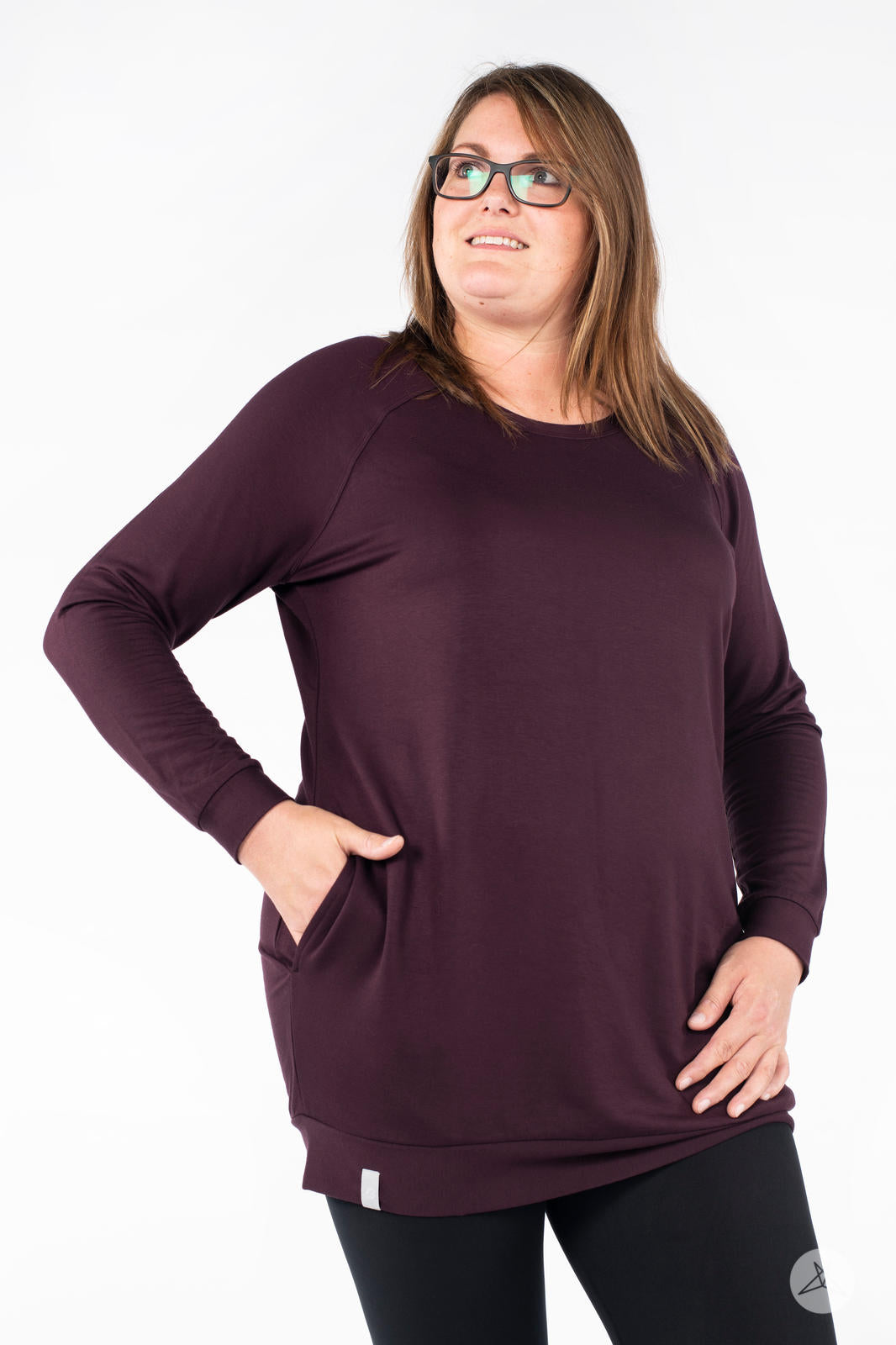 Stylish Everyday Raglan Pullover for Women & Men - Comfortable Long Sleeve Casual Sweatshirt - Perfect for Workouts, Lounging & Streetwear Fashion