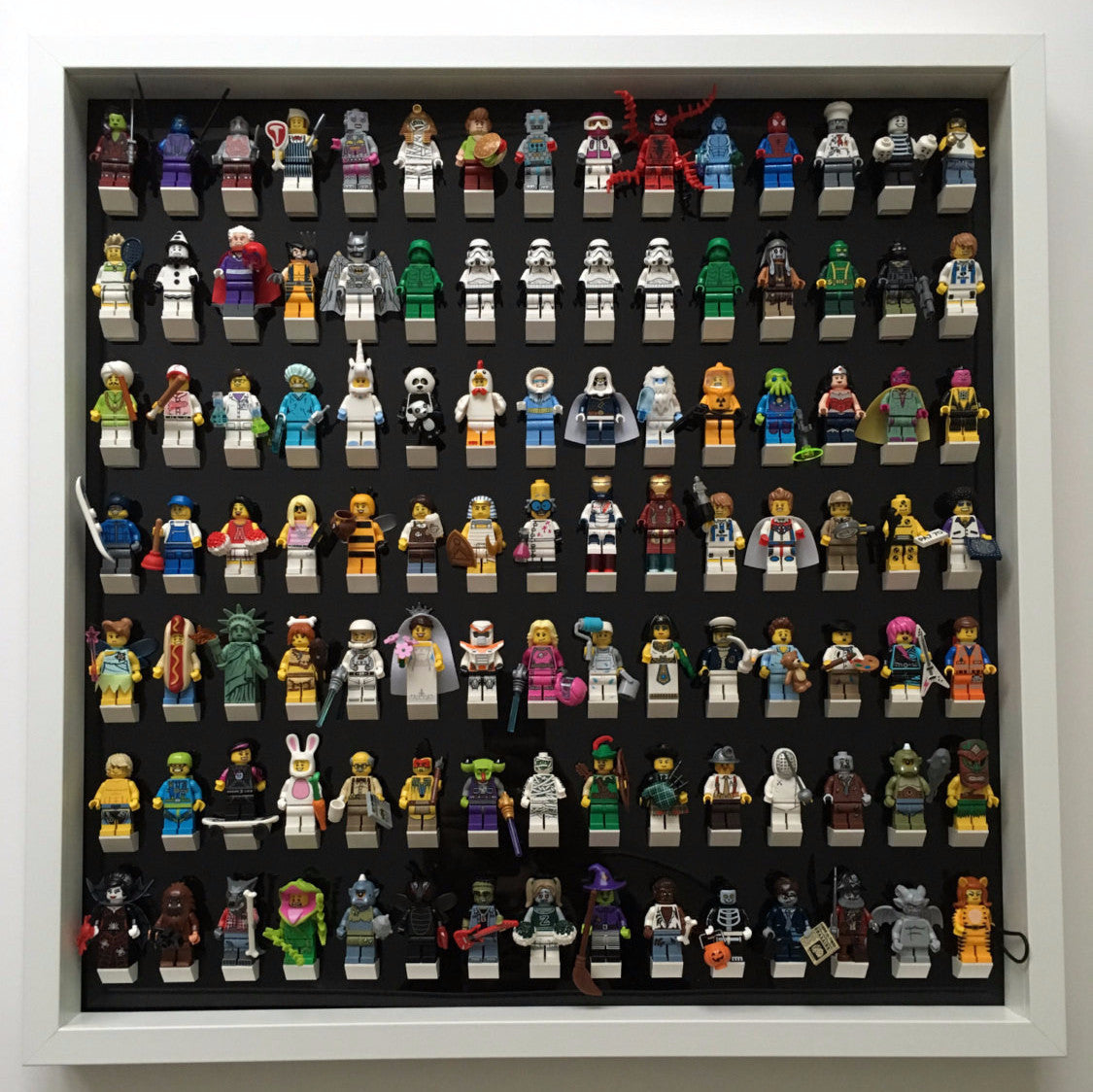 Black Edition White Large Display Frame for 105 Lego® Minifigures - Perfect for Collectors, Home Decor & Office Organization