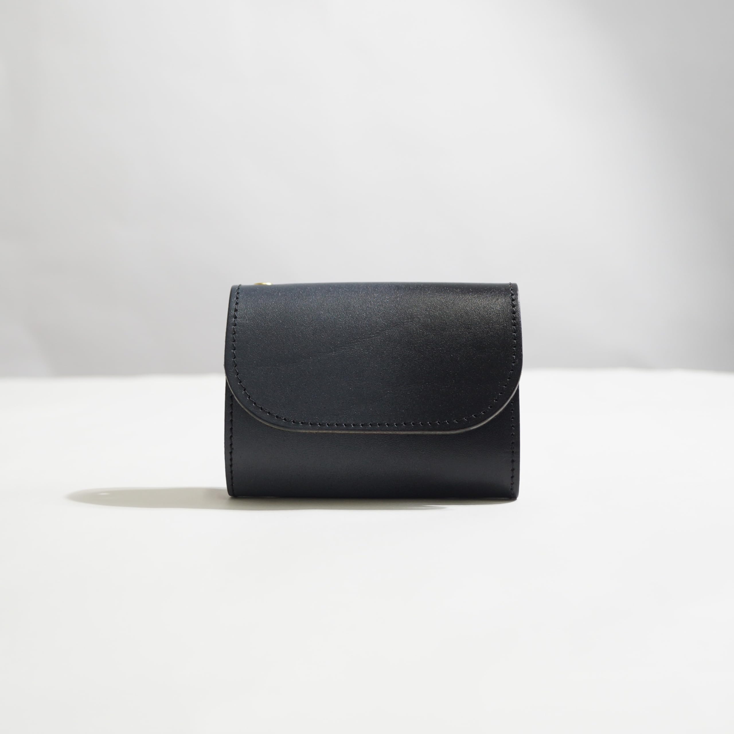 Japanese Traditional Genuine Leather Gradient Dye Slim Wallet - Minimalist Card Holder & Coin Purse for Men & Women | Handmade in Kyoto, Japan (Black) | Perfect for Everyday Carry, Travel & Gift Giving