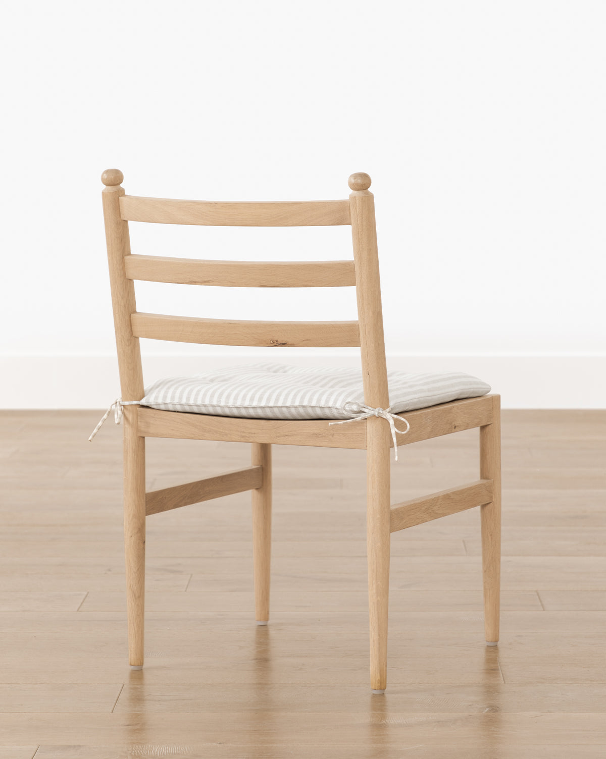 Romany Dining Chair - Modern Wooden Kitchen Chairs Set of 2, Comfortable Upholstered Seat for Dining Room, Kitchen, Breakfast Nook & Home Office