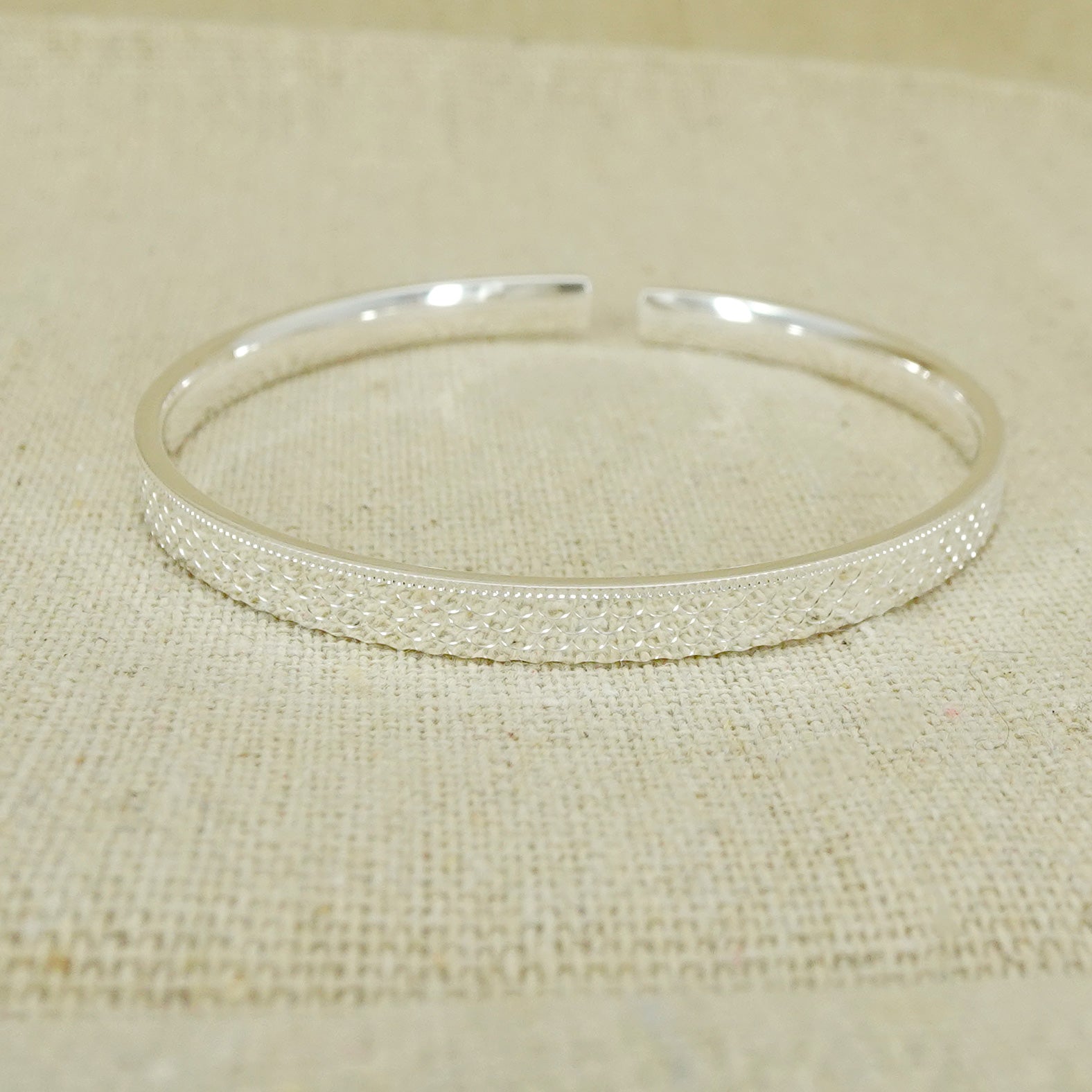 Elegant Silver Bangle Bracelet for Women - Handcrafted Sterling Silver Jewelry - Perfect for Everyday Wear, Parties & Gifts
