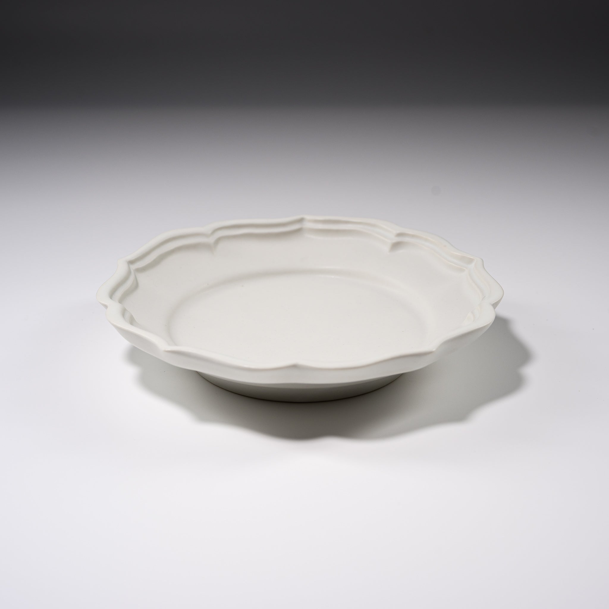 USUKIYAKI Handmade Ceramic Dessert Plate - Ryoka Japanese Pottery for Cakes, Sweets & Tea Time | Perfect for Afternoon Tea, Dessert Presentation & Home Decor