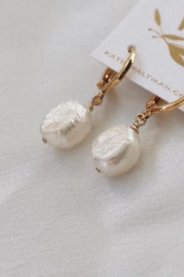 KESHI Pearl Nugget Huggie Earrings for Women - Elegant Pearl Studs for Everyday Wear, Date Night & Special Occasions