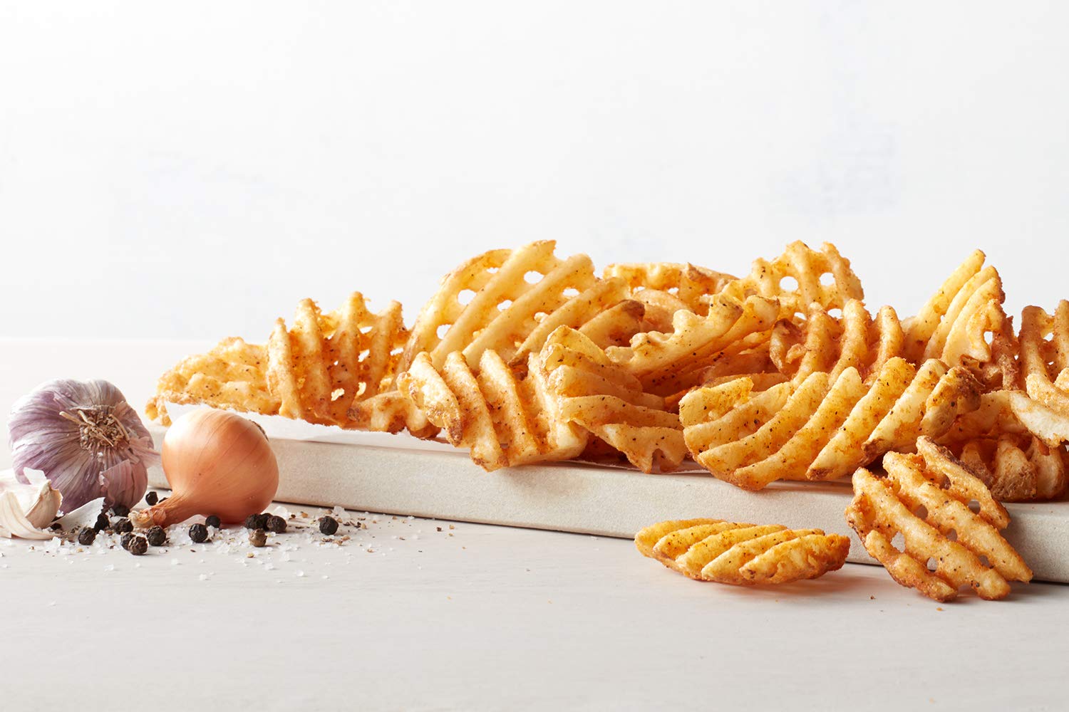 Alexia Foods Seasoned Waffle Cut Fries - 15 oz | Crispy Frozen Potato Snacks for Air Fryer, Oven & Family Meals | Perfect for Parties, Game Nights & Quick Side Dishes
