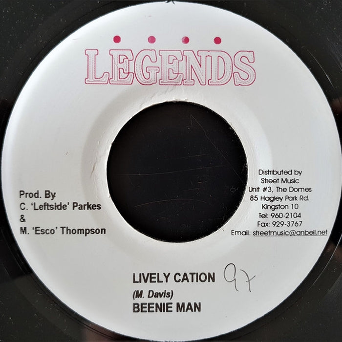 Beenie Man - Razor Black Lively Cation / Dung Deh Vinyl Record (VG+ Condition) - Perfect for Reggae Music Collectors & Dancehall Enthusiasts
