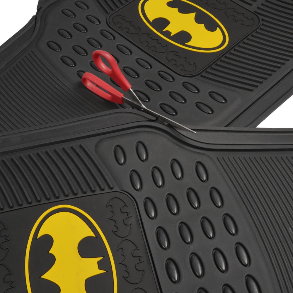BDK Classic Batman Superhero Car Floor Mats - Officially Licensed Warner Bros DC Comics - All Weather Heavy Duty Rubber Liners for Car, Truck, Van & SUV - Perfect for Comic Fans & Vehicle Protection