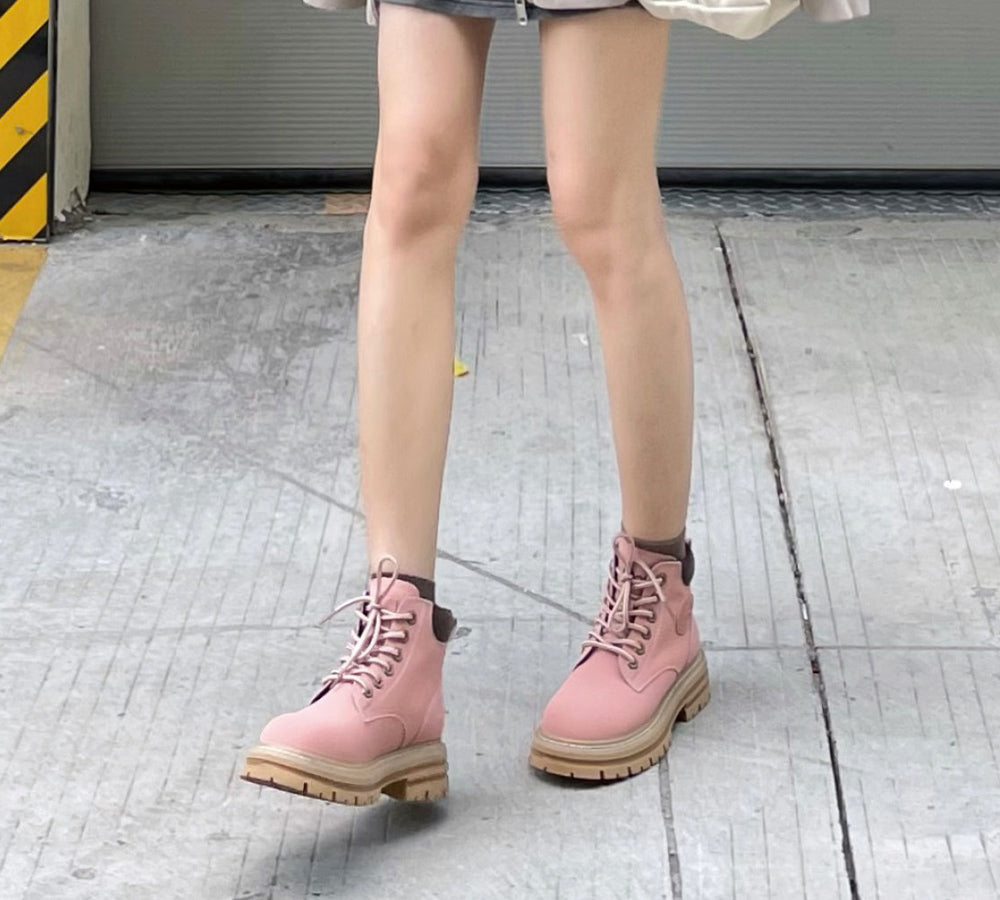 EVERAU® Women's Chunky Lace-Up Leather Boots - Stephanie Style | Fashionable Winter & Fall Footwear for Casual Outfits, Streetwear, and Outdoor Adventures