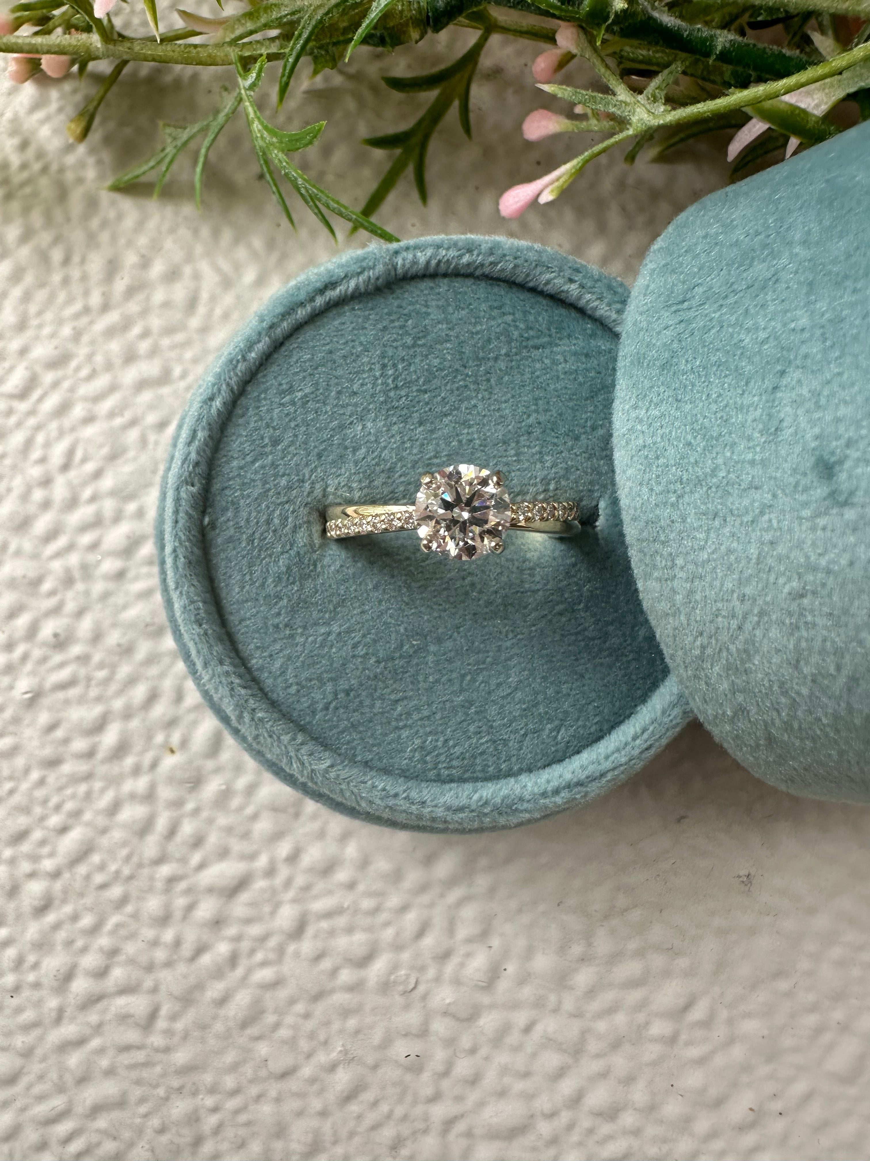 Leah Engagement Ring - Elegant Diamond Wedding Band for Women - Perfect for Proposals, Anniversaries & Special Occasions