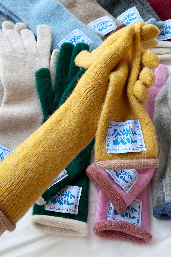 Solid Color Macaron Warm Knitted Touchscreen Gloves for Women - Soft Winter Gloves for Phone Use, Driving, and Outdoor Activities