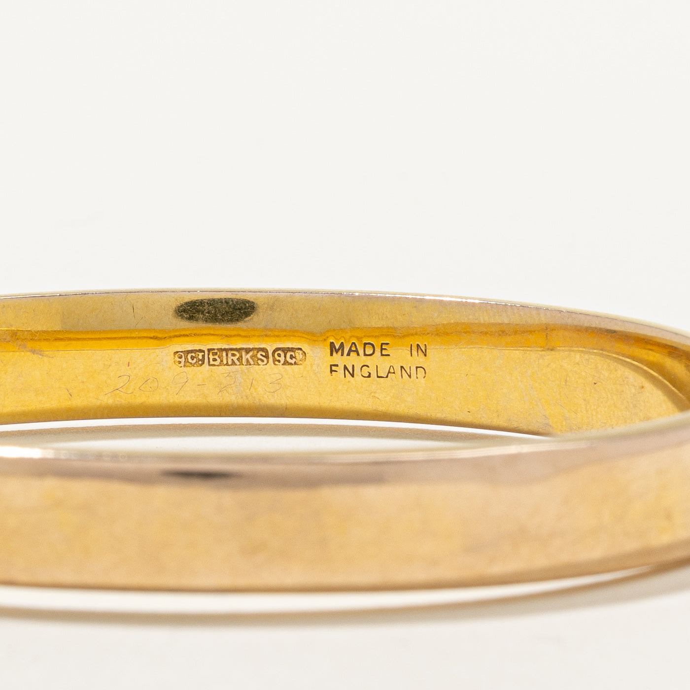 9k Yellow Gold Engraved Bracelet for Women - Elegant Personalized Jewelry Gift for Anniversary, Birthday & Special Occasions | 6.5 Inch Adjustable Size | Perfect for Everyday Wear, Date Nights & Formal Events