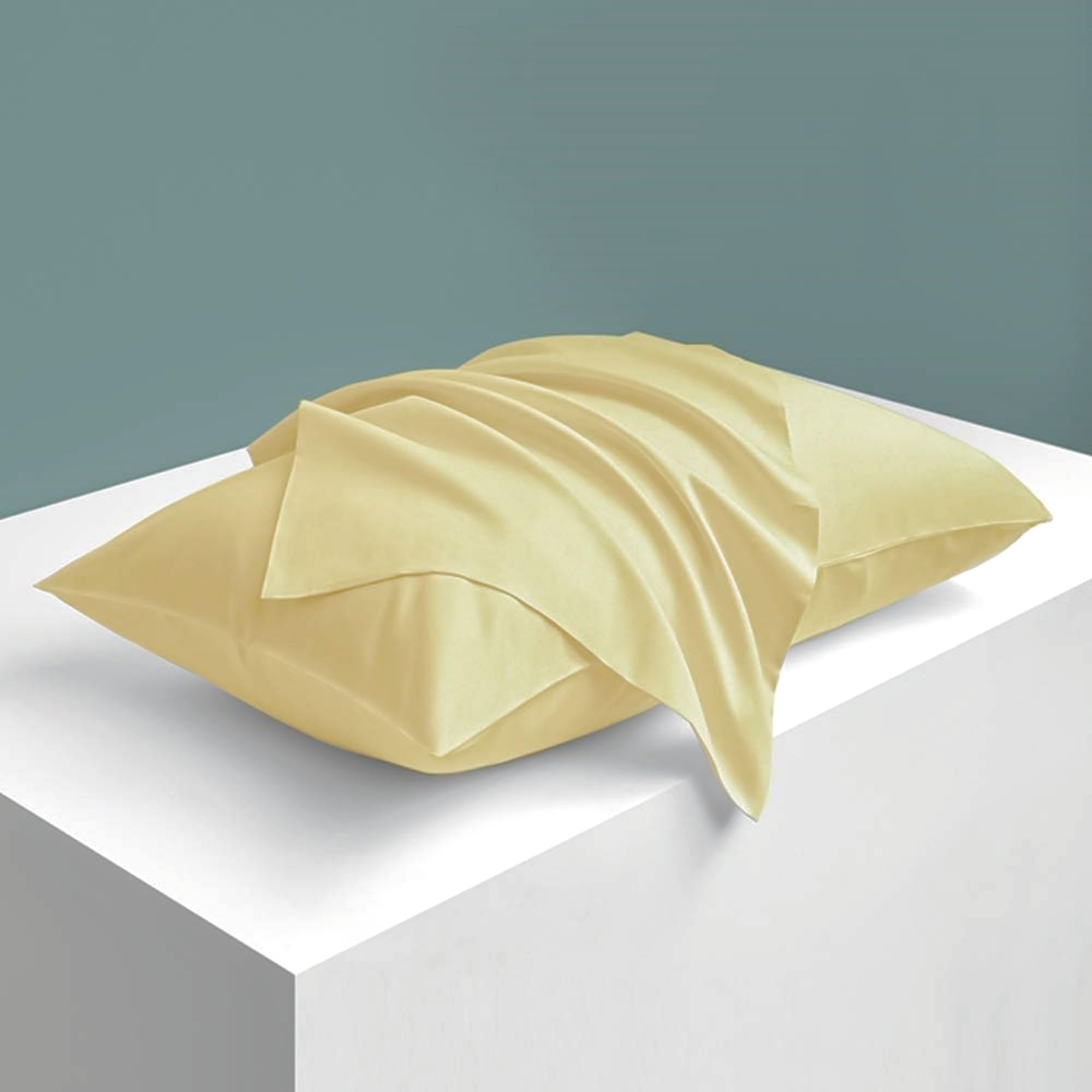 Premium 100% Mulberry Silk Pillowcase for Hair & Skin Care - 6A Grade 22 Momme Gold Silk Pillow Cover with Zipper - Hypoallergenic, Anti-Aging, Wrinkle-Free & Cooling - Made in USA (King Size, Gold) - Perfect for Beauty Sleep & Skin Protection