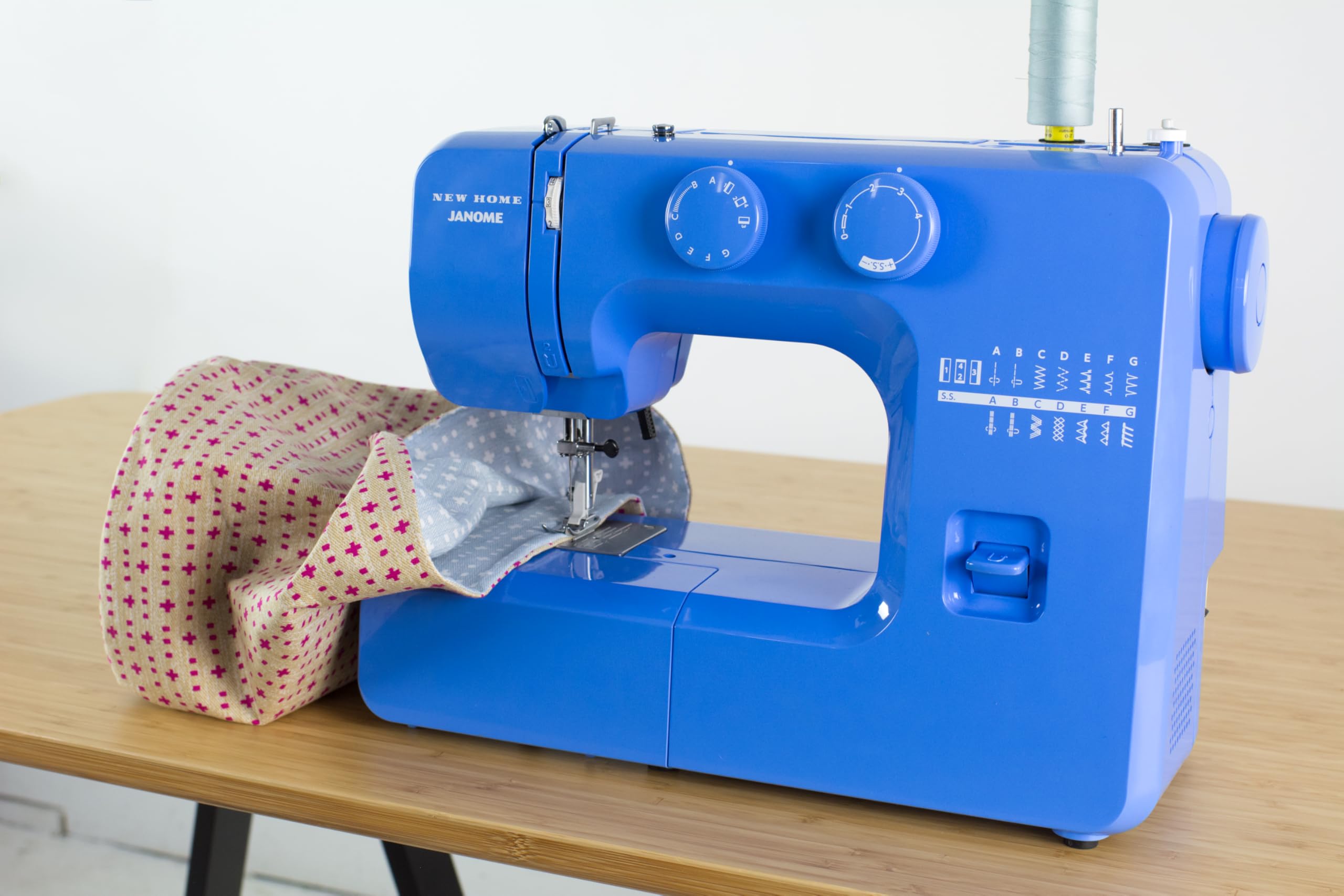 Janome Blue Couture Easy-to-Use Sewing Machine with Interior Metal Frame - Beginner Friendly with Bobbin Diagram & Tutorial Videos | Perfect for DIY Crafts, Home Decor & Fashion Projects